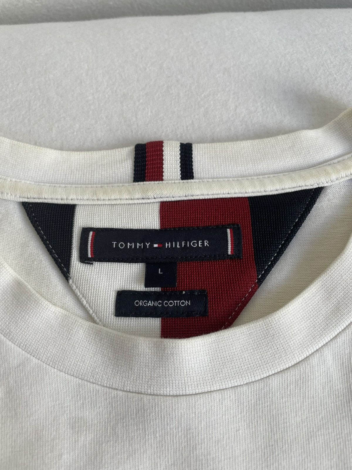 Tommy Hilfiger Tommy Hilfiger T-Shirt Size US L / EU 52-54 / 3 - 3 Thumbnail