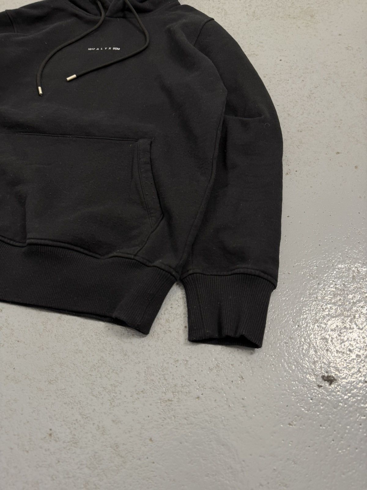 1017 ALYX 9SM Alyx Central Logo Streetwear Hoodie Size US M / EU 48-50 / 2 - 6 Thumbnail