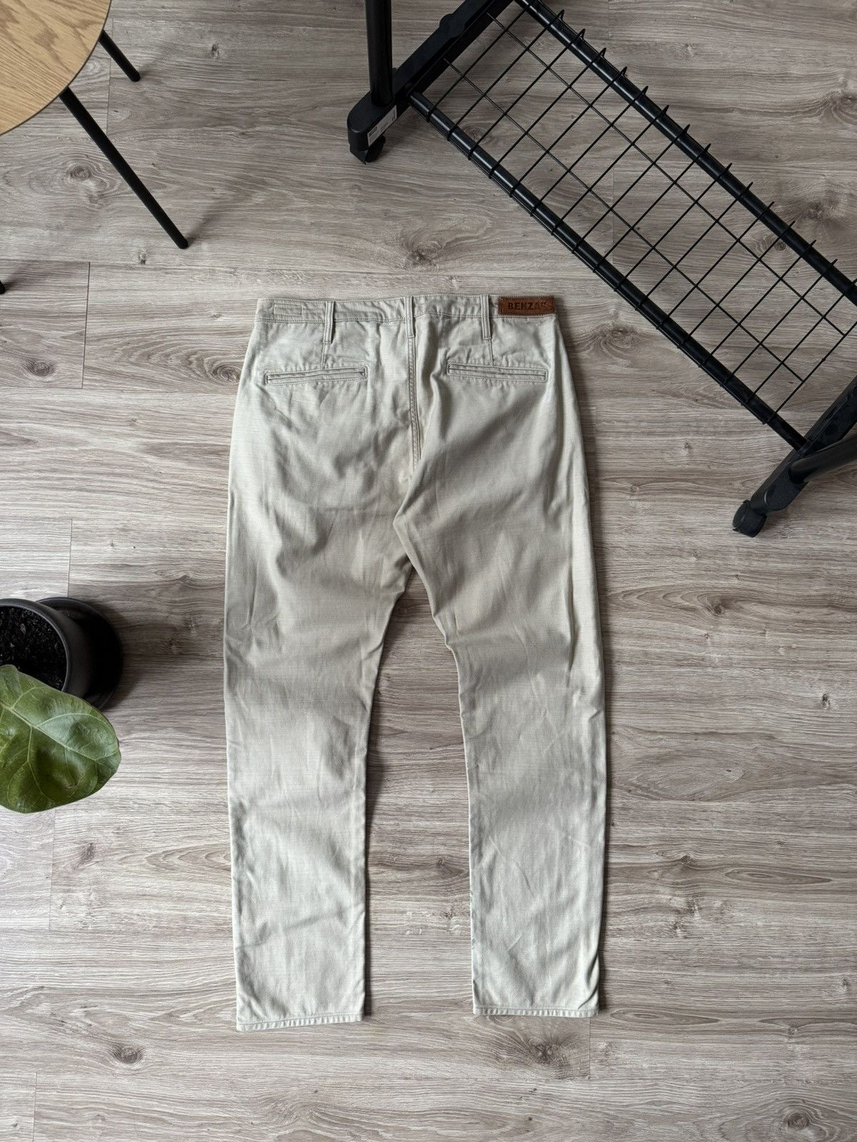 Benzak Denim Developers Benzak Denim Developers Japan BC-01 Tapered Chino Pants Size US 34 / EU 50 - 1 Thumbnail
