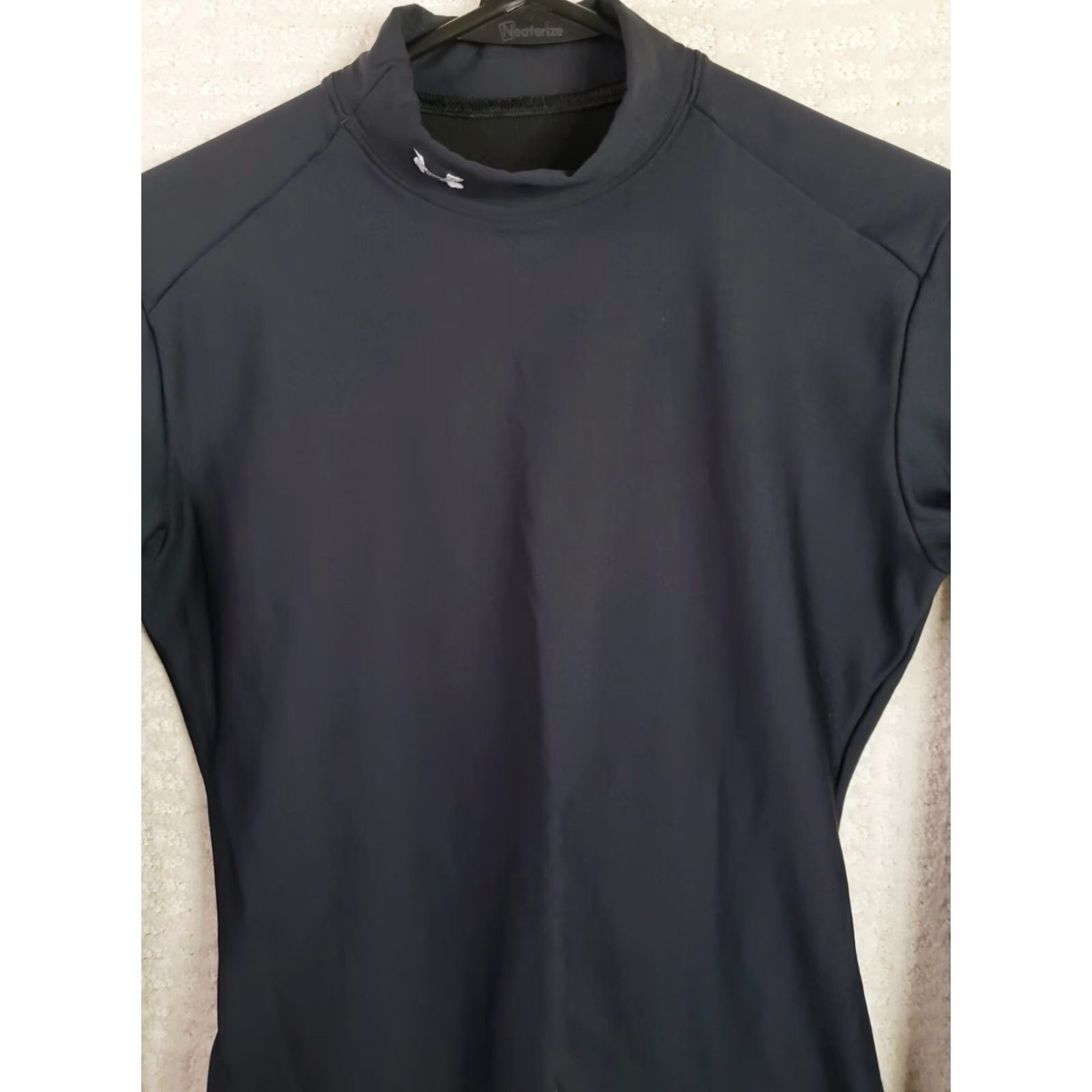 Under Armour Under Armour ColdGear Long Sleeve Mock Neck Shirt Women's L Black Pullover Athletic Running & Jogging Size L / US 10 / IT 46 - 2 Thumbnail