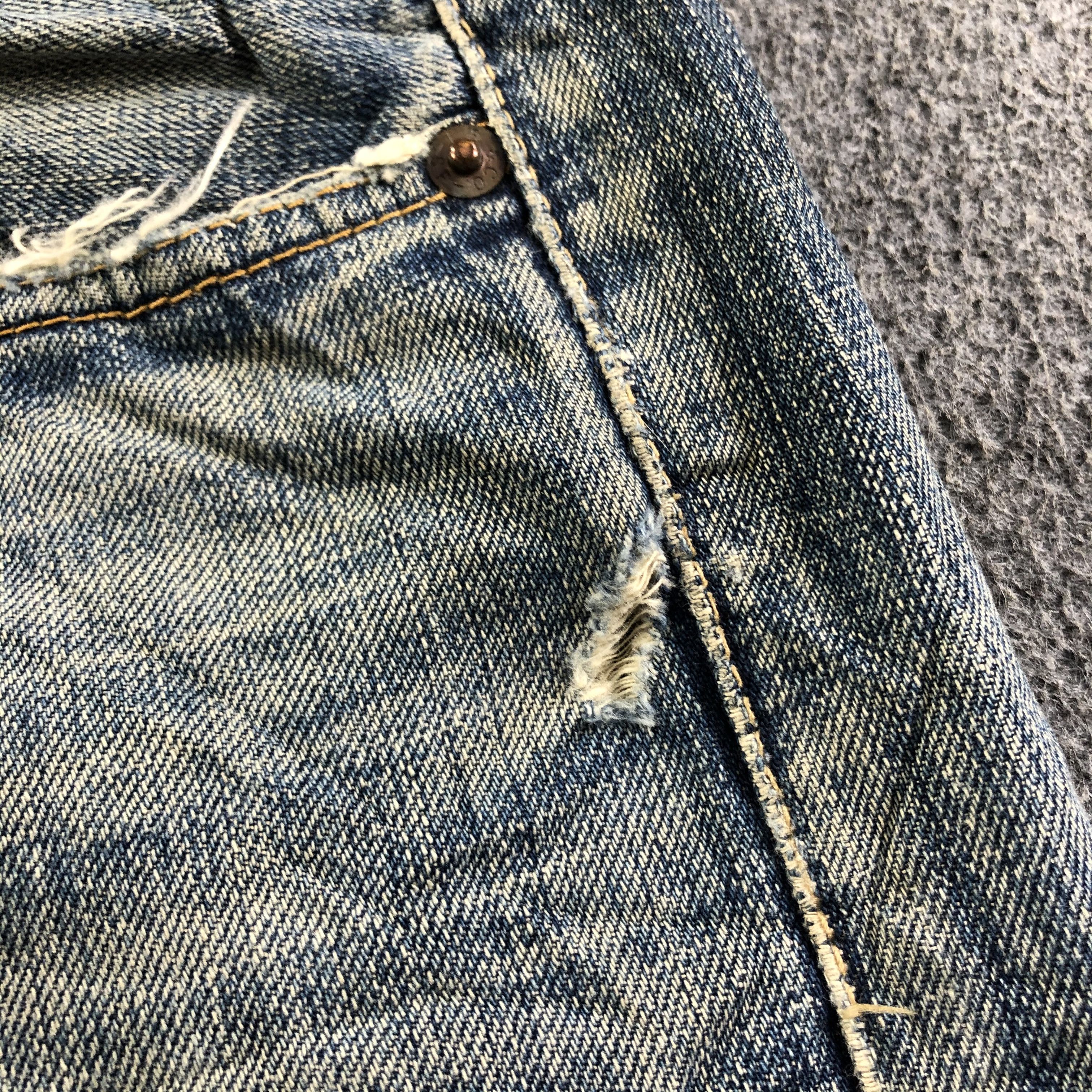 Levi's Vintage Blue Wash Levis 501 Jeans-J3614 Size US 34 / EU 50 - 11 Thumbnail