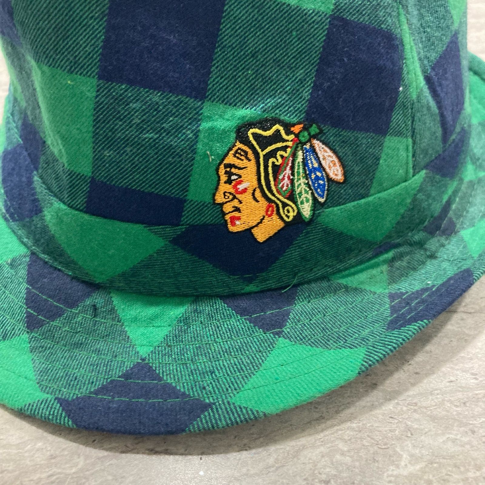 NHL Chicago Blackhawks St. Patrick's Day Green Plaid Fedora Hat Size ONE SIZE - 5 Thumbnail