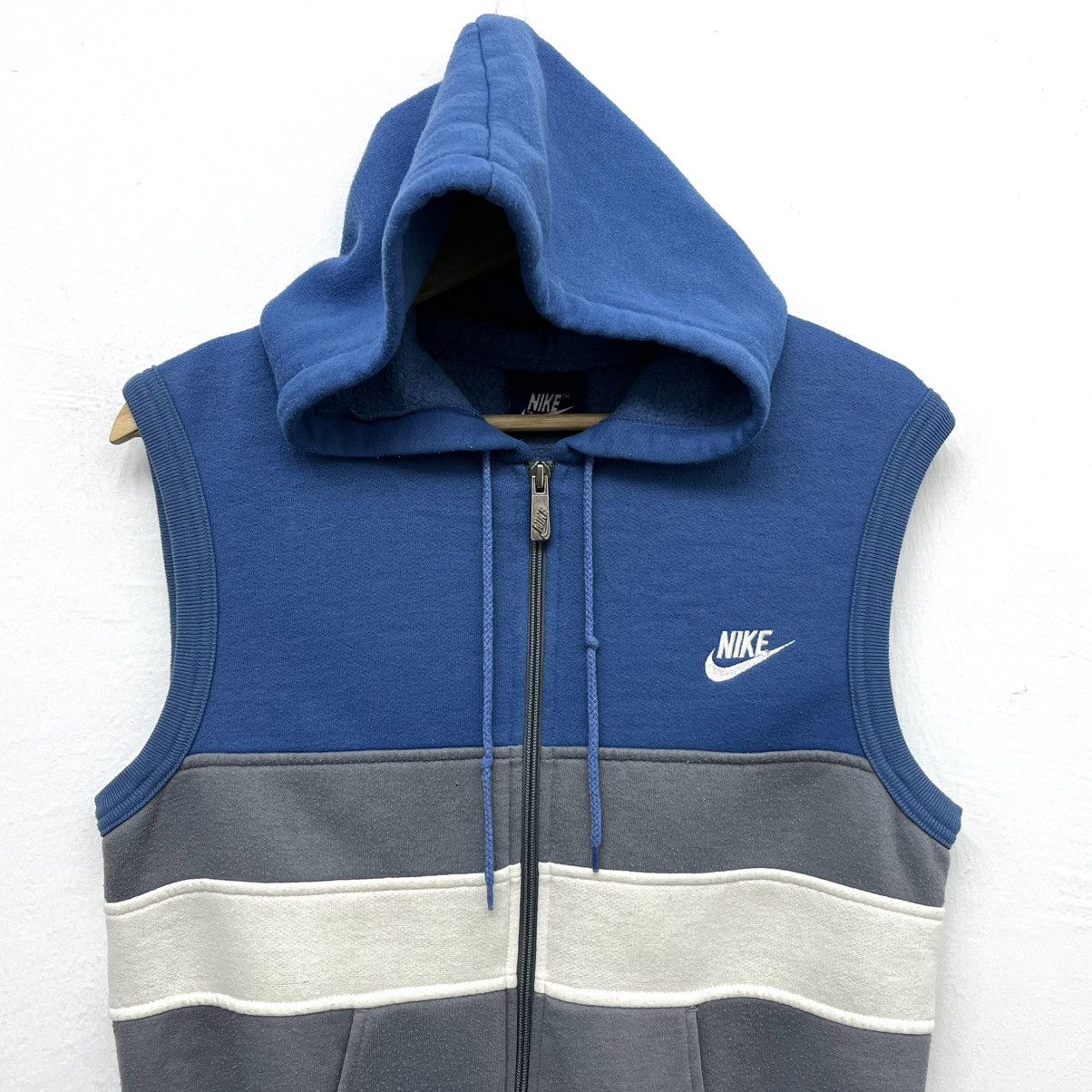 Nike Vintage Nike Sleeveless Hoodie Size US S / EU 44-46 / 1 - 3 Thumbnail