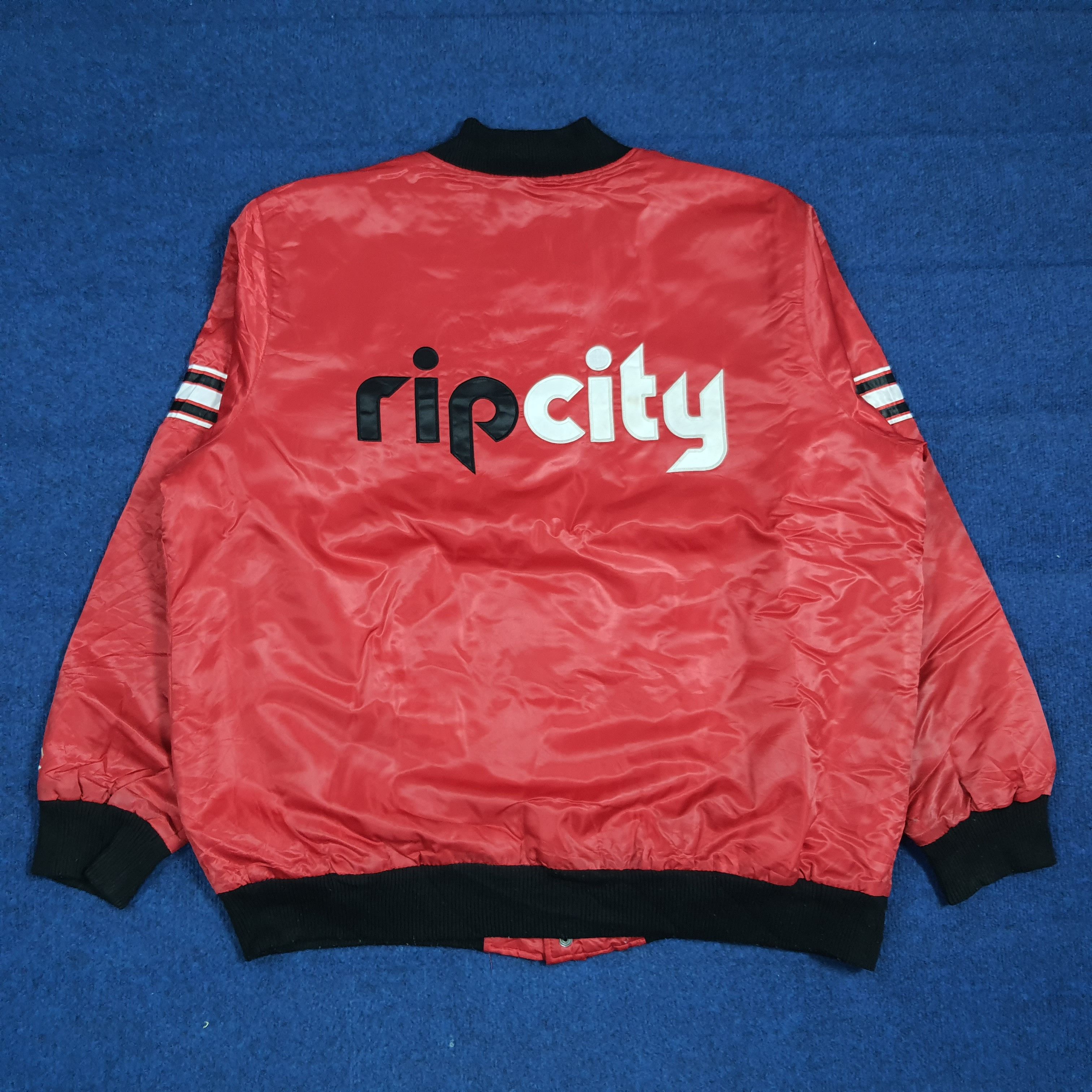 Starter Vintage 90s Starter Rip City Bomber NBA Basketball C281N14 Size US XXL / EU 58 / 5 - 1 Thumbnail