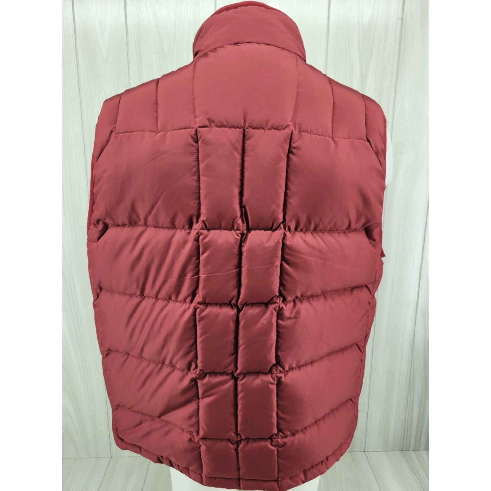 Vintage Cabela's Mens LARGE Premier Northern Goose Down Maroon/ Red Puffer Vest 650 Fill Size US L / EU 52-54 / 3 - 7 Thumbnail