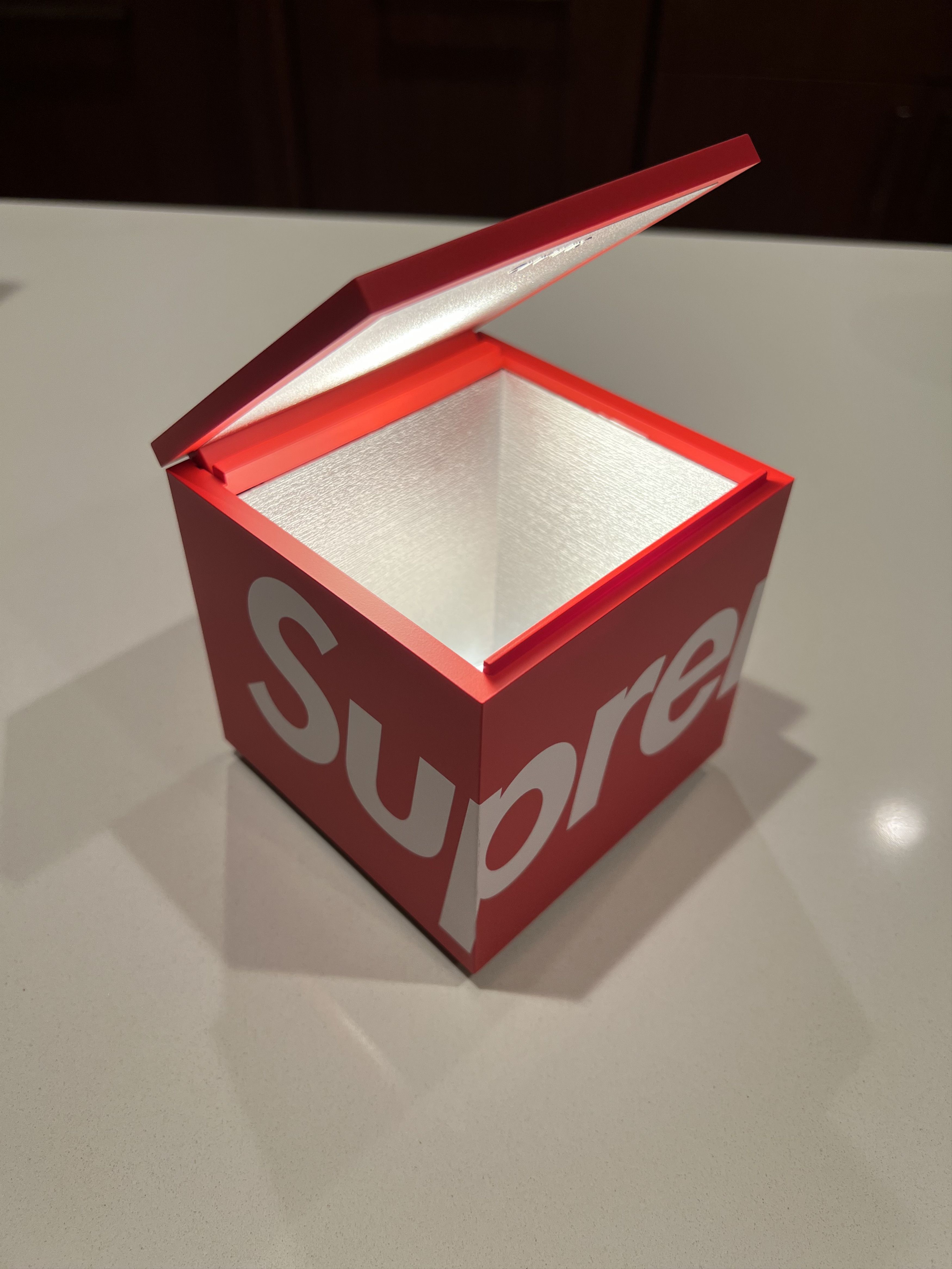 Supreme Supreme Cini & Nils Cuboluce Wireless Table Lamp | Grailed