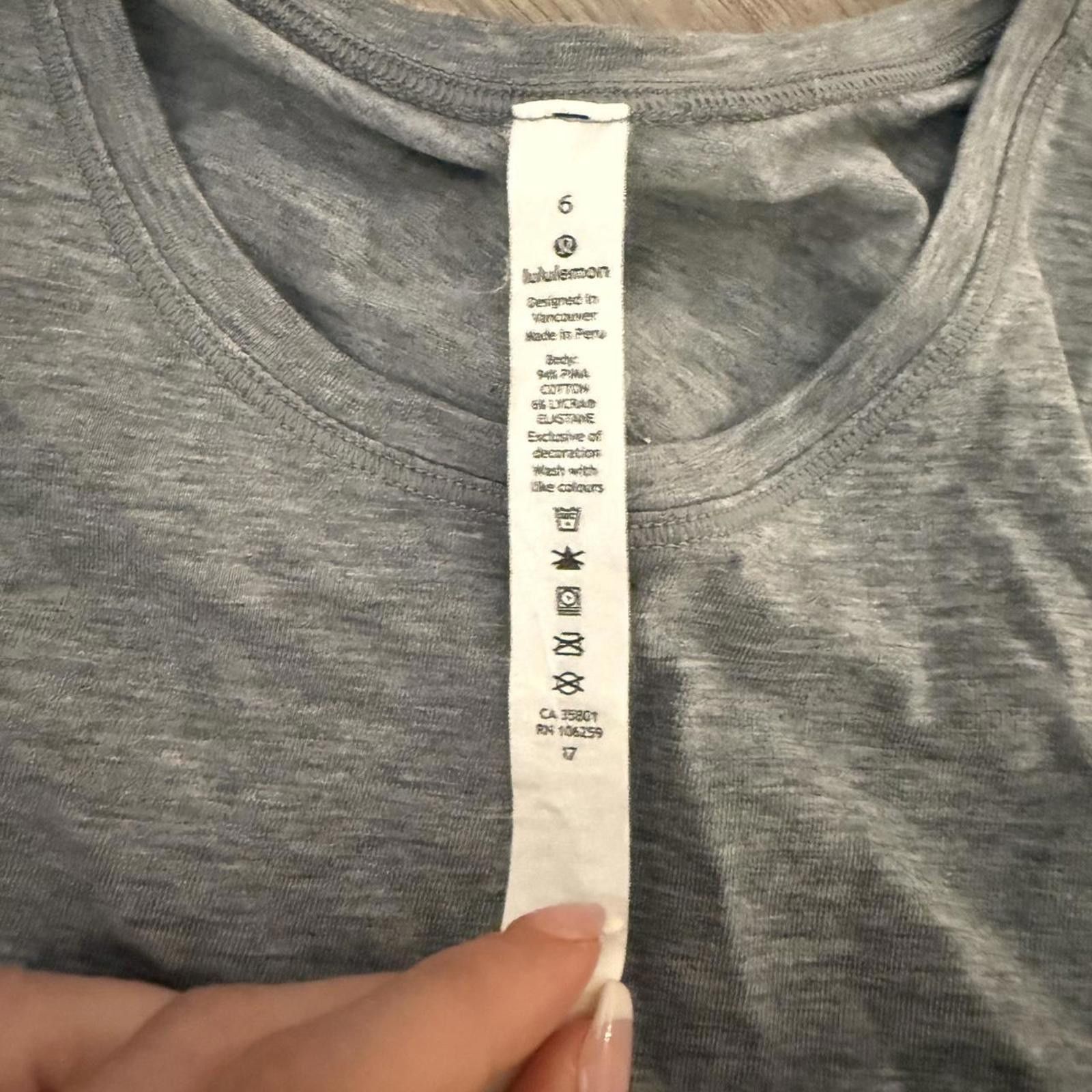 Lululemon Lulu lemon cinch it Minindress. Size M / US 6-8 / IT 42-44 - 4 Thumbnail