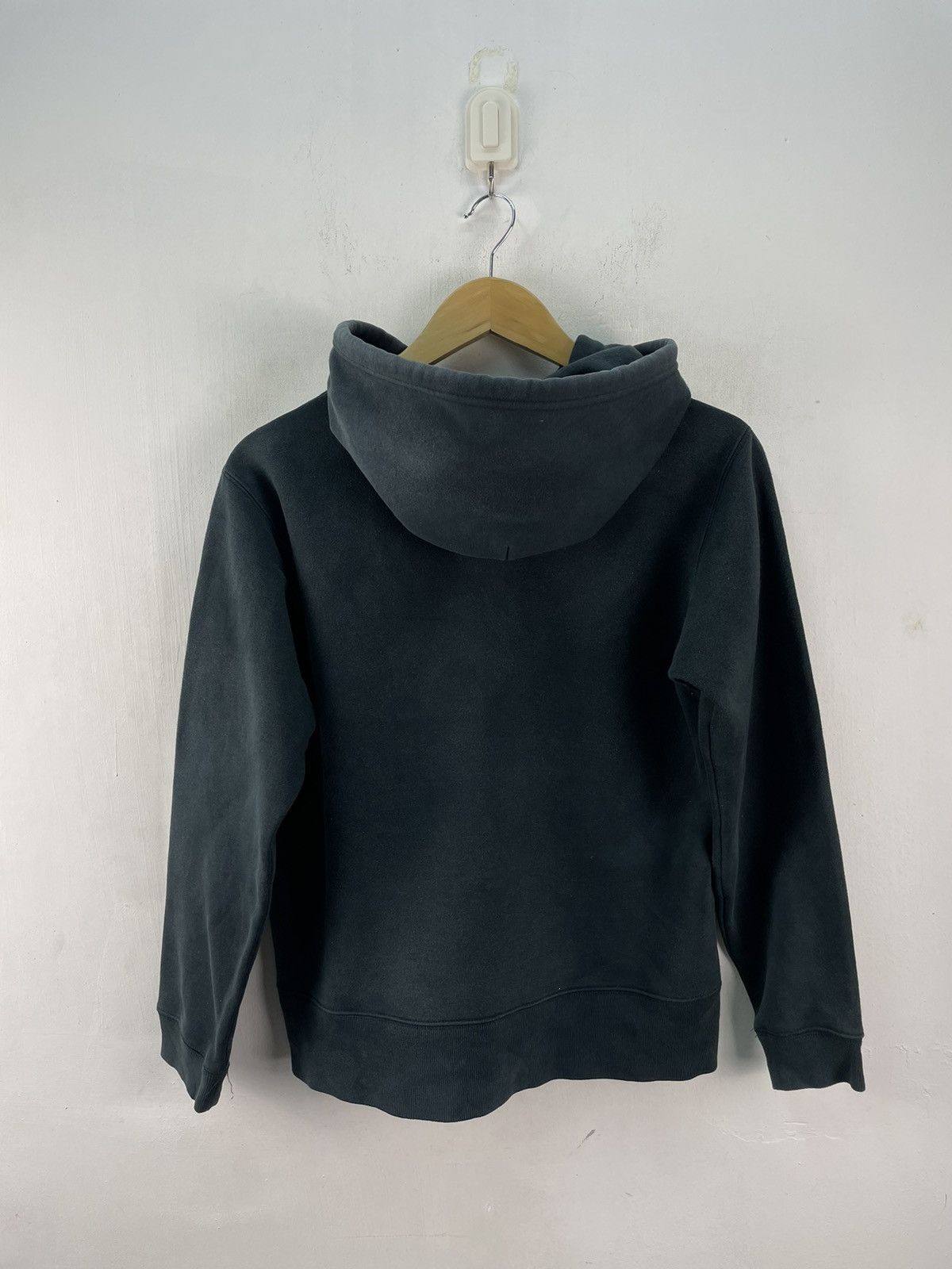 Thrasher Vintage Thrasher Boxy Sweatshirt Hoodie Pullover Faded Black Size US S / EU 44-46 / 1 - 7 Thumbnail