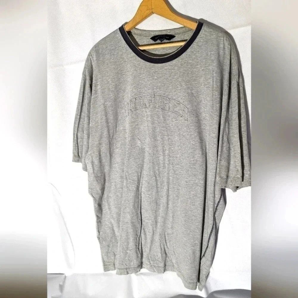 Tommy Hilfiger Tommy Hilfiger tone on tone HILFIGER logo letters shirt 2XL Size US XXL / EU 58 / 5 - 1 Thumbnail