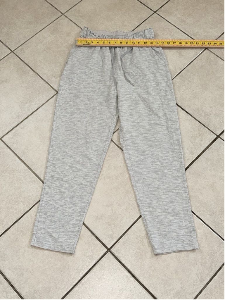 Lululemon LULULEMON KEEP MOVING PANT 27”WEE ARE FROM SPACE COLOR SZ 6 Size 28" / US 6 / IT 42 - 7 Thumbnail