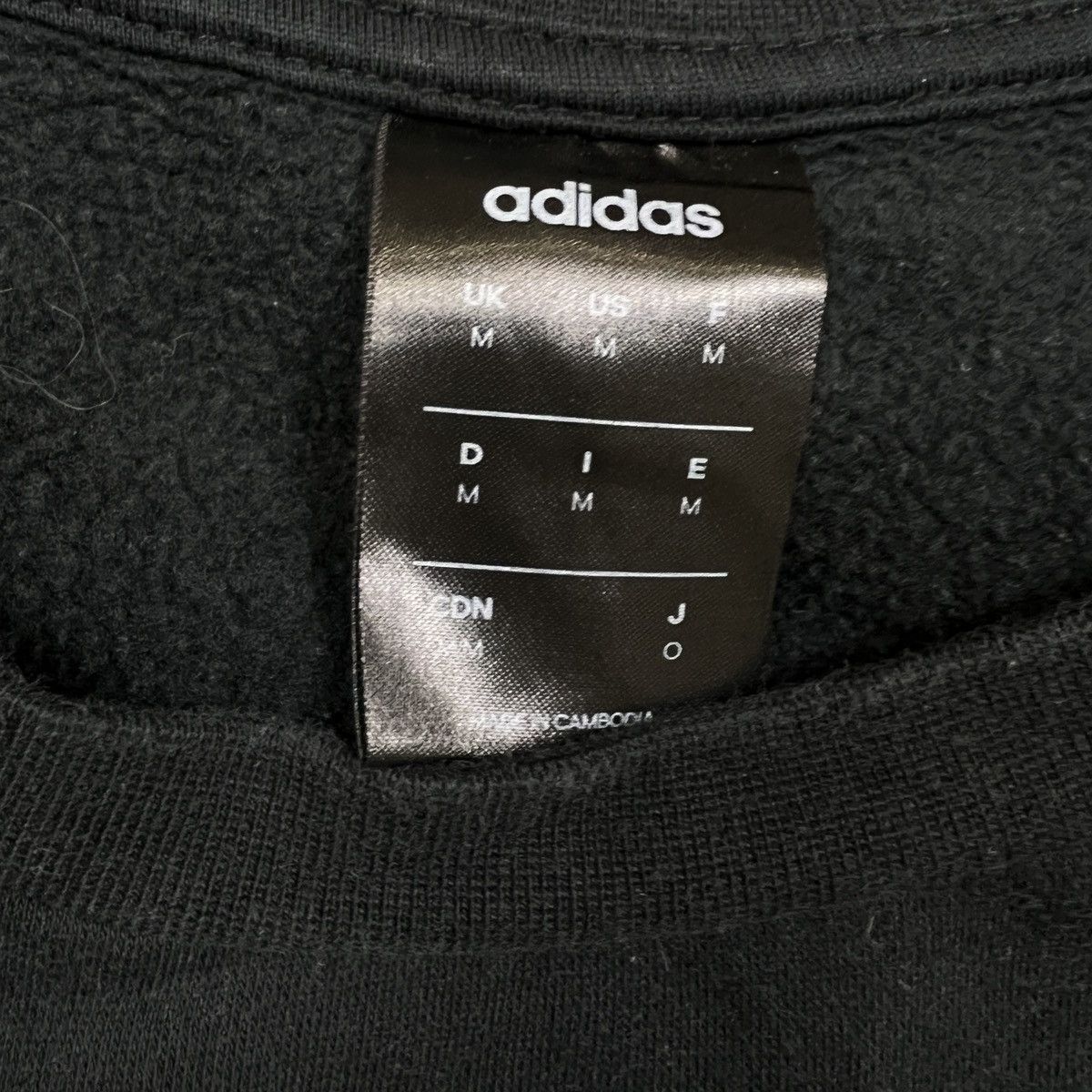 Adidas Adidas Sweatshirt Essential Stripe Spell Out Pullover Crew Size US M / EU 48-50 / 2 - 4 Thumbnail