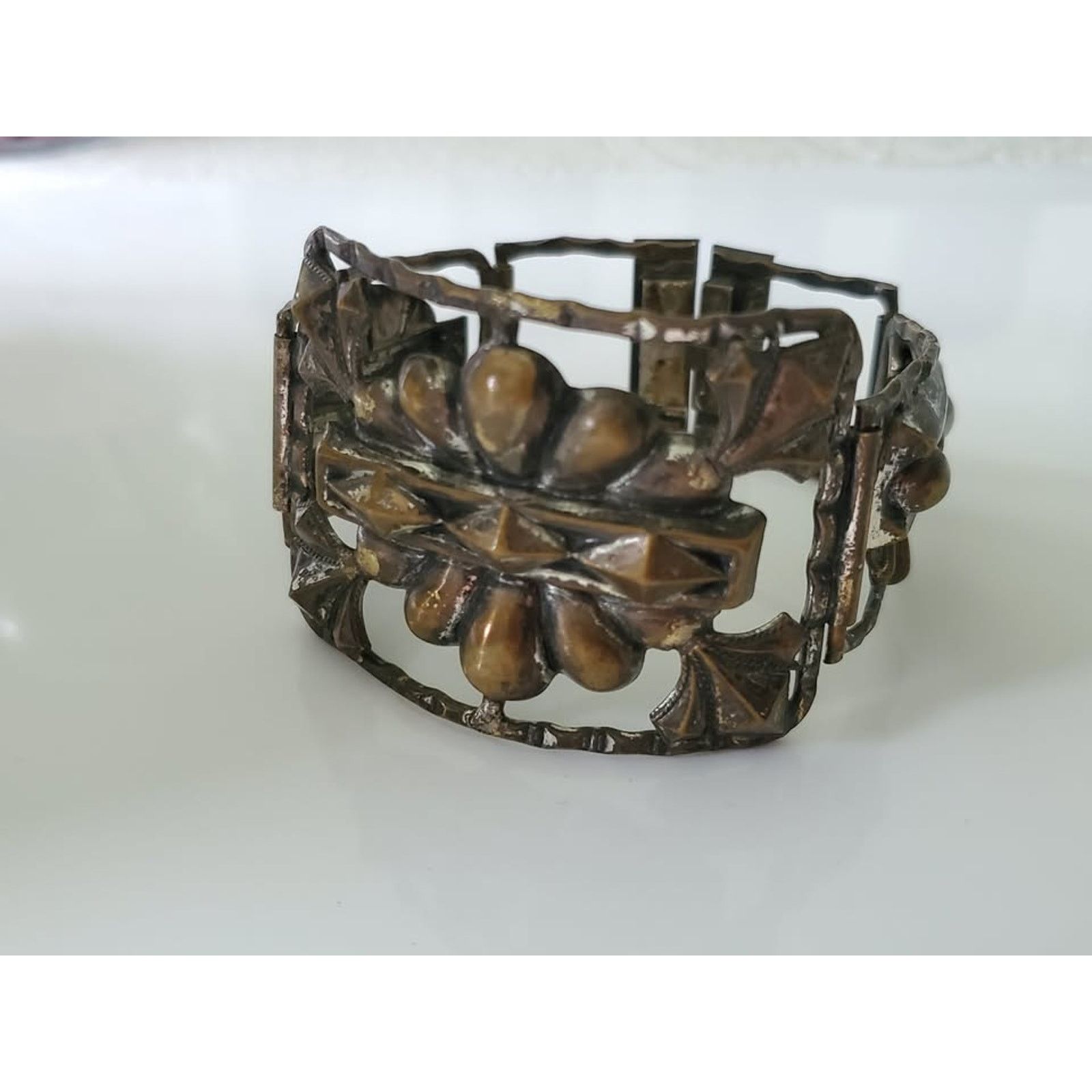 Other Beautiful Vintage Brass Metal Floral Bracelet Size ONE SIZE - 2 Thumbnail
