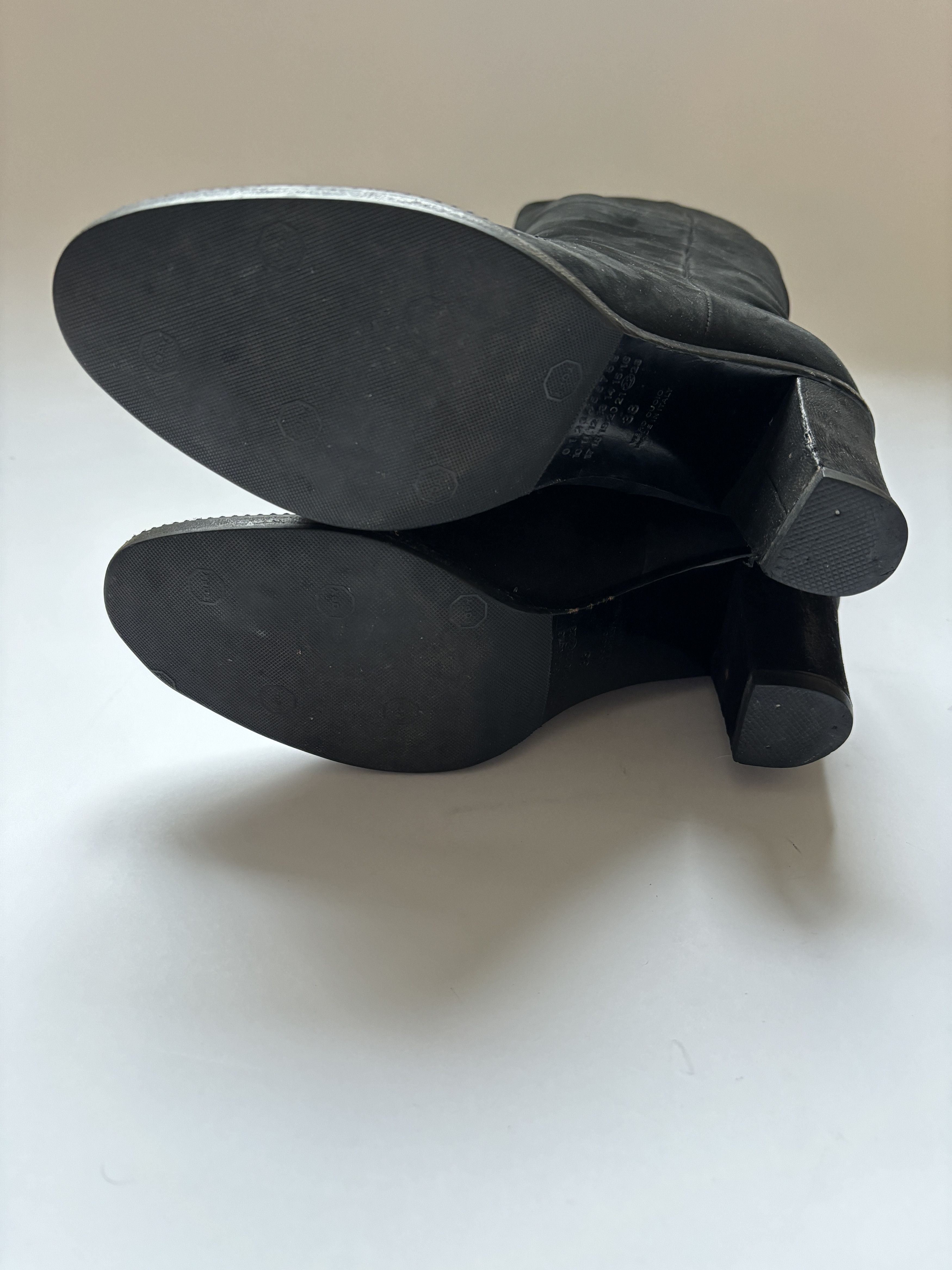 Maison Margiela ⚡️QUICK SALE⚡️Maison Margiela High Leather/Suede Black Boots Size US 8 / IT 38 - 6 Thumbnail