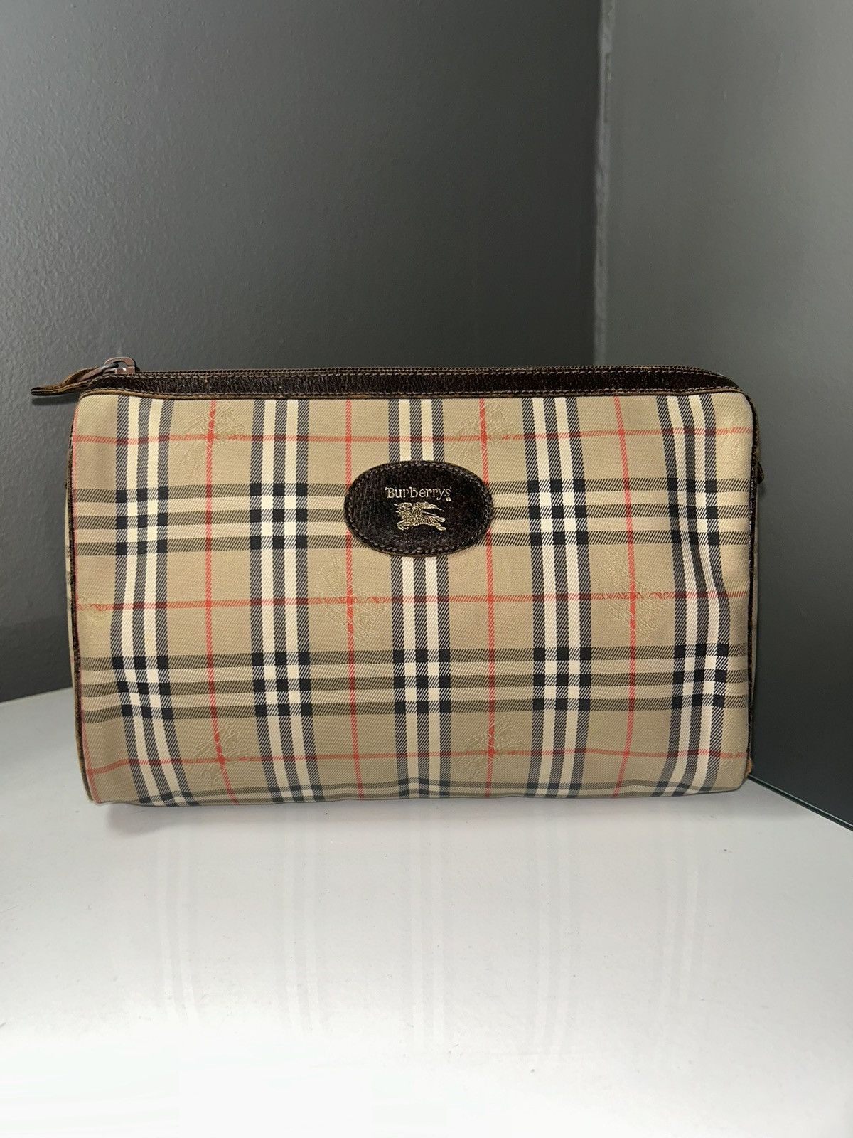 Burberry Vintage Burberry Nova Check Canvas Clutch Bag Size ONE SIZE - 1 Thumbnail