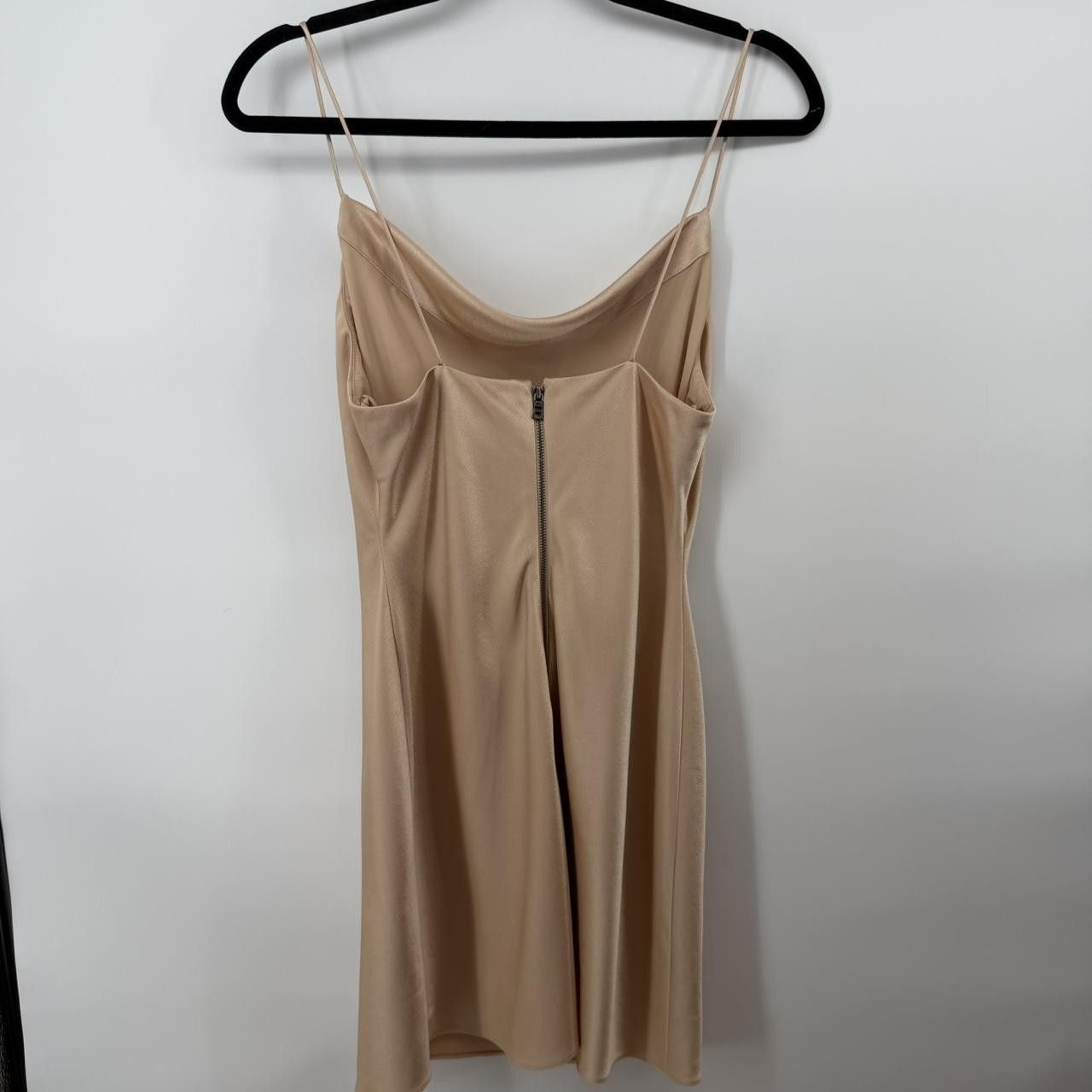 Alice + Olivia $295 Alice + Olivia Women's Pink Satin Cowl Neck Harmony Size XS / US 0-2 / IT 36-38 - 3 Thumbnail