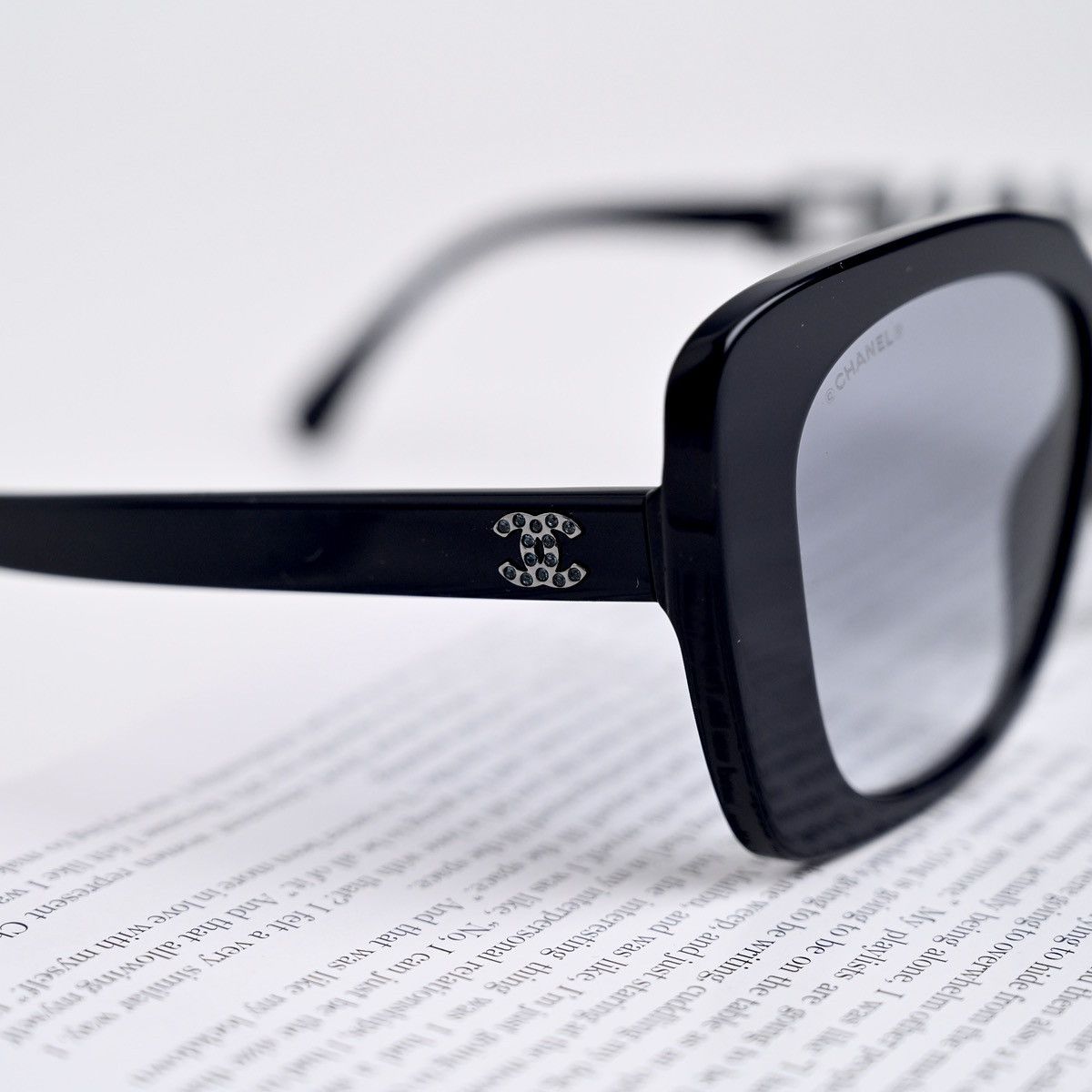 Chanel CHANEL 0CH5422B 14623F SUNGLASSES Size ONE SIZE - 6 Thumbnail