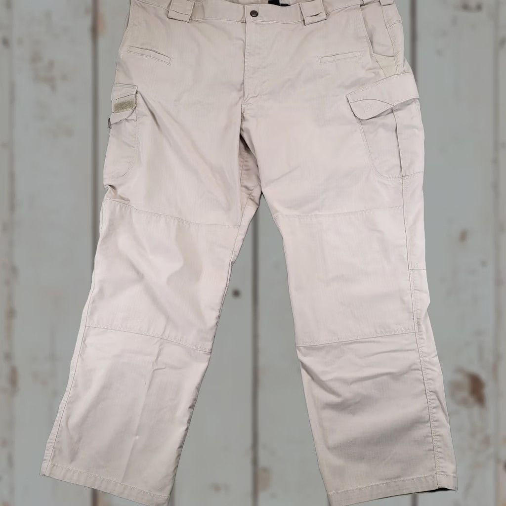 Vintage 5.11 Tactical Series Pants Men's 44x30 Tan Work Cargo Utility Size US 44 / EU 60 - 1 Thumbnail