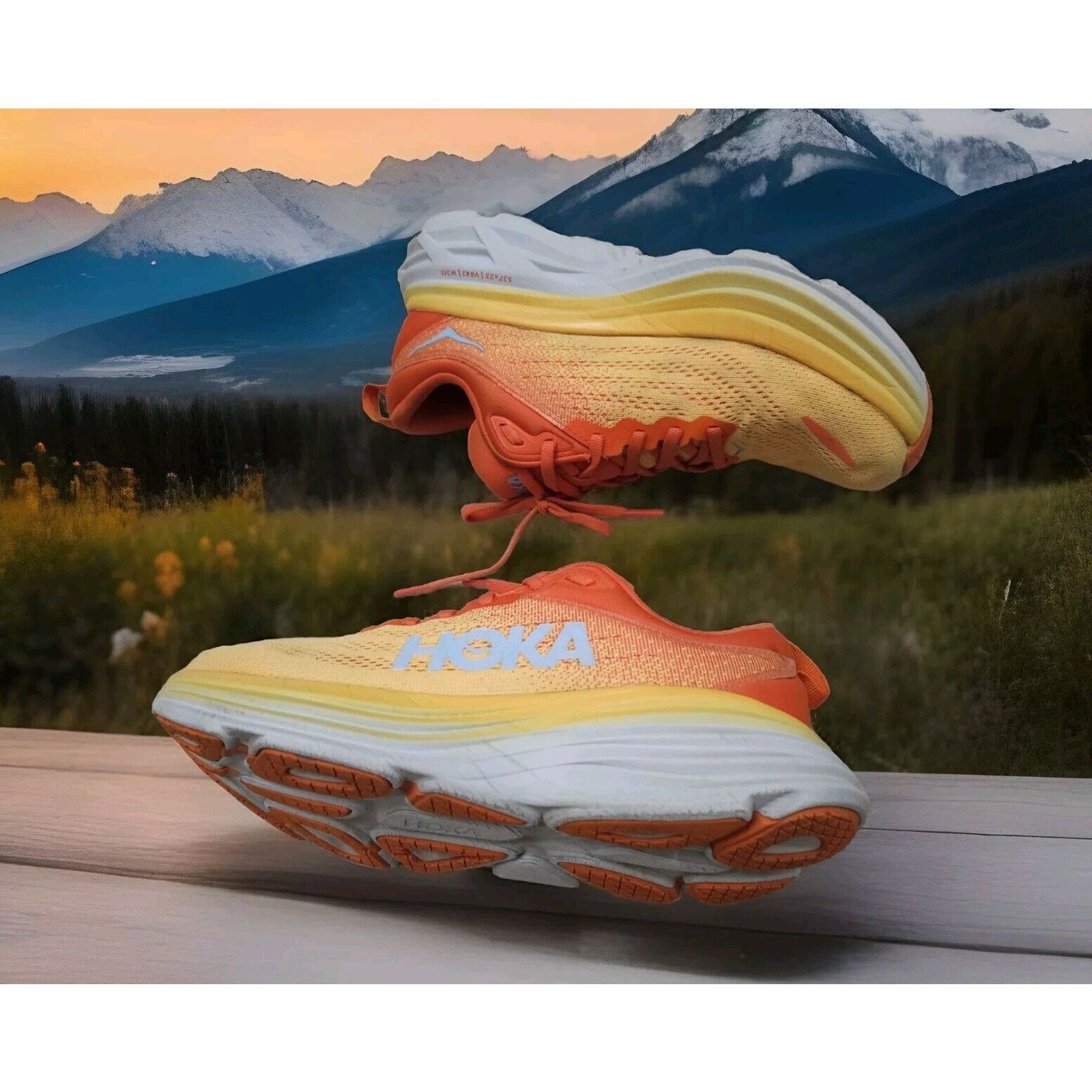 Hoka Hoka One One Bondi 8 Puffin's Bill Amber Yellow 8.5 D Size US 8 / EU 41 - 8 Thumbnail