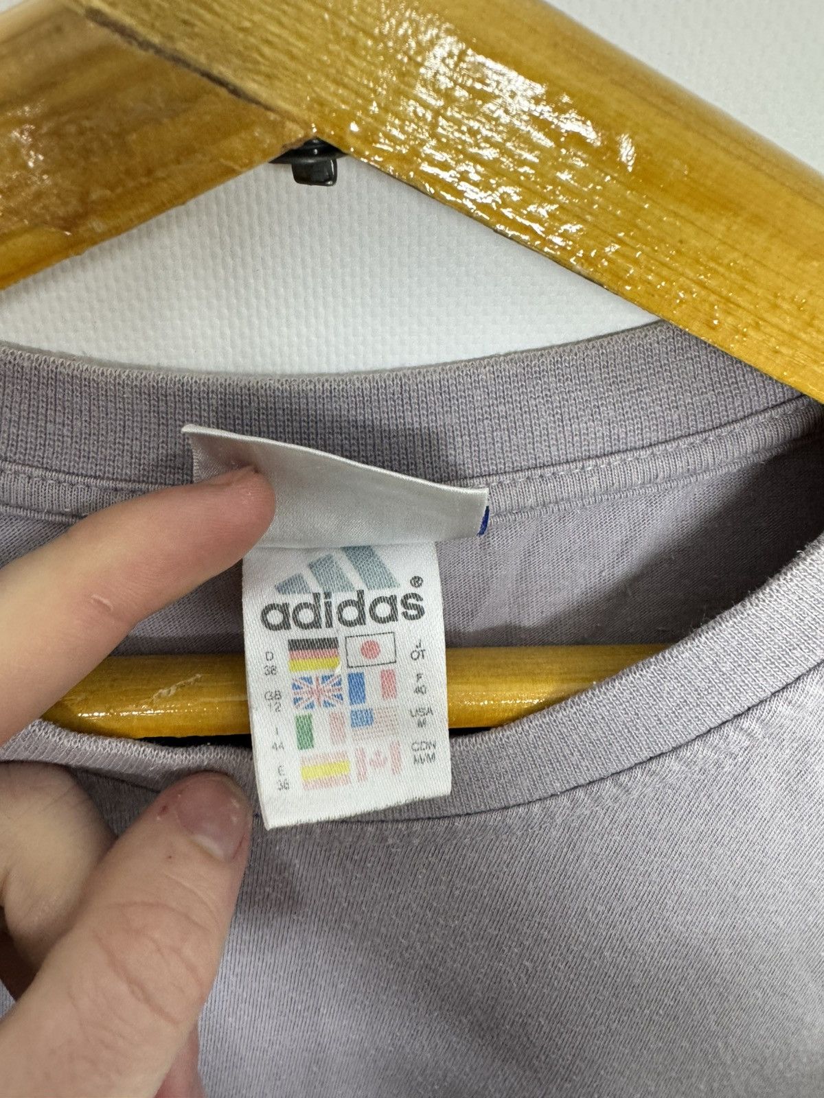 Adidas Vintage Adidas Logo T-Shirt 90’s Size M / US 6-8 / IT 42-44 - 9 Thumbnail
