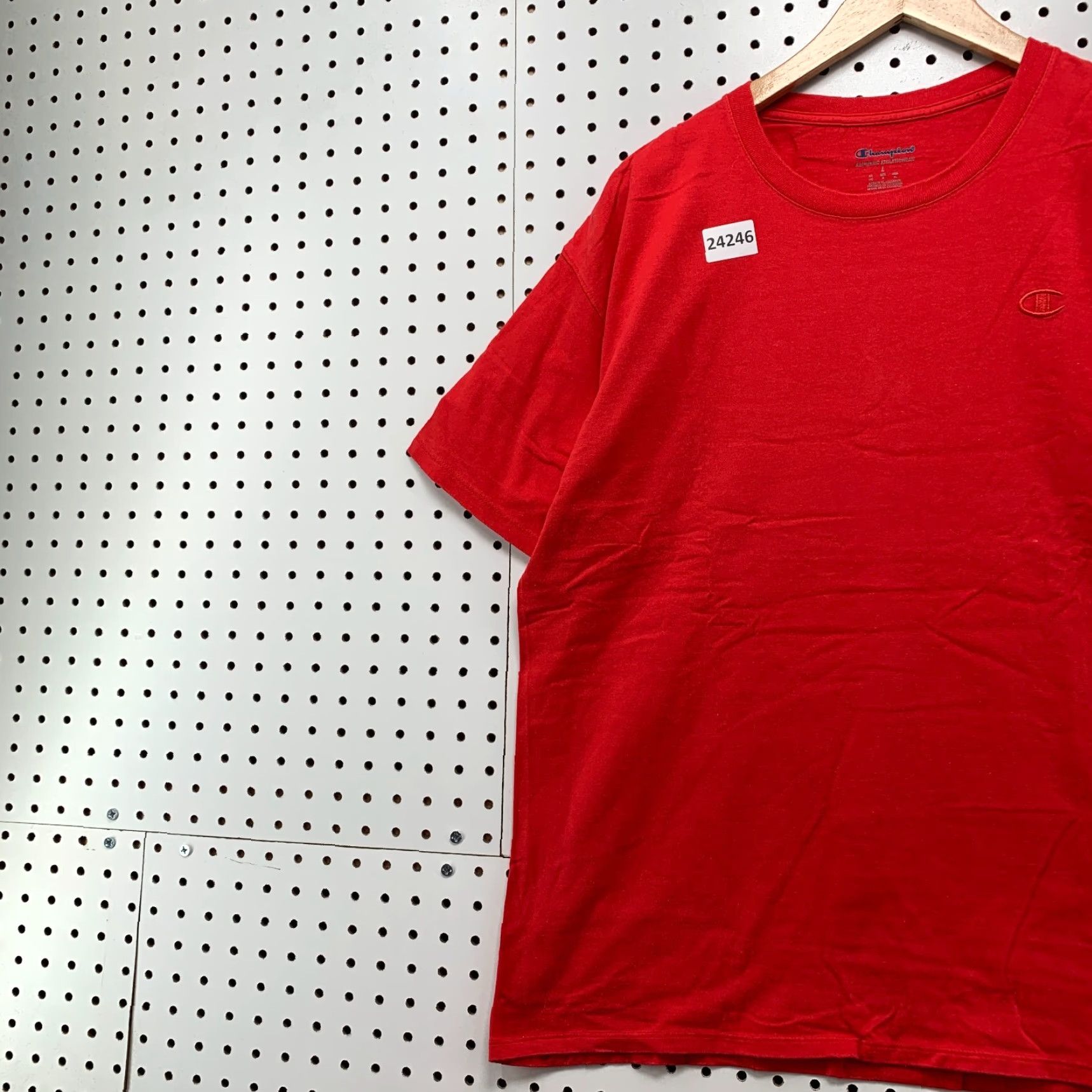 Champion VINTAGE Champion Shirt Red Embroidered Tonal Logo Adult Large Short Sleeve 21x28 Size US L / EU 52-54 / 3 - 3 Thumbnail
