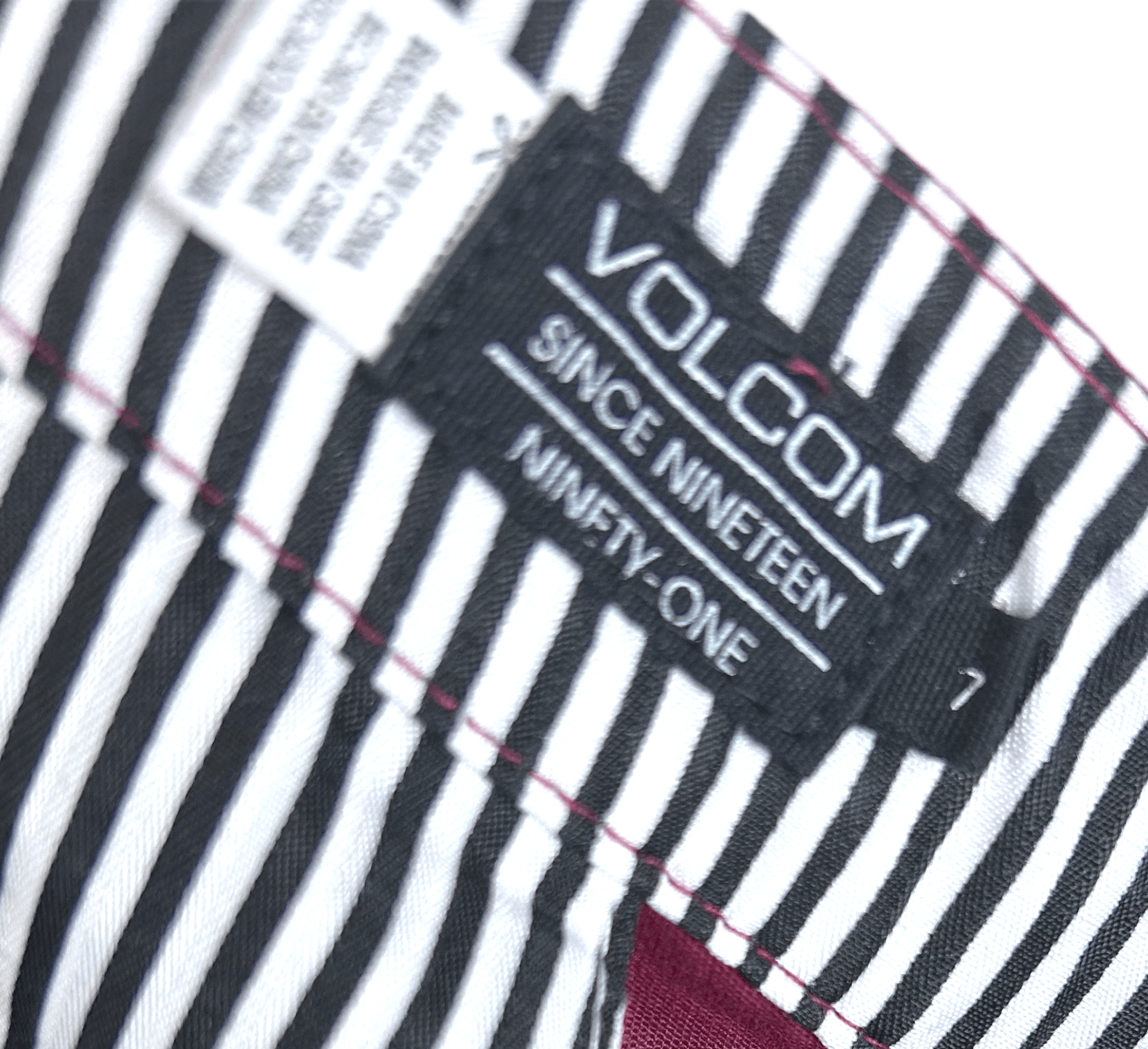 Volcom Volcom Cotton Shorts Size 28" / US 6 / IT 42 - 4 Thumbnail