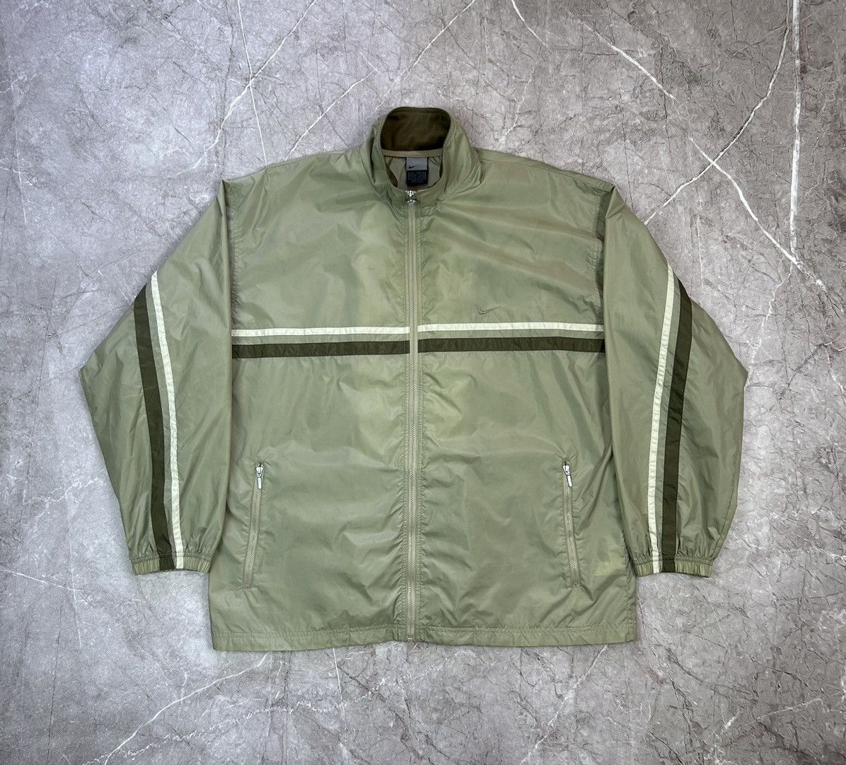 Nike × Vintage 90s Nike Swoosh Vintage Y2K Oversized Nylon Retro Jacket Size US L / EU 52-54 / 3 - 1 Thumbnail