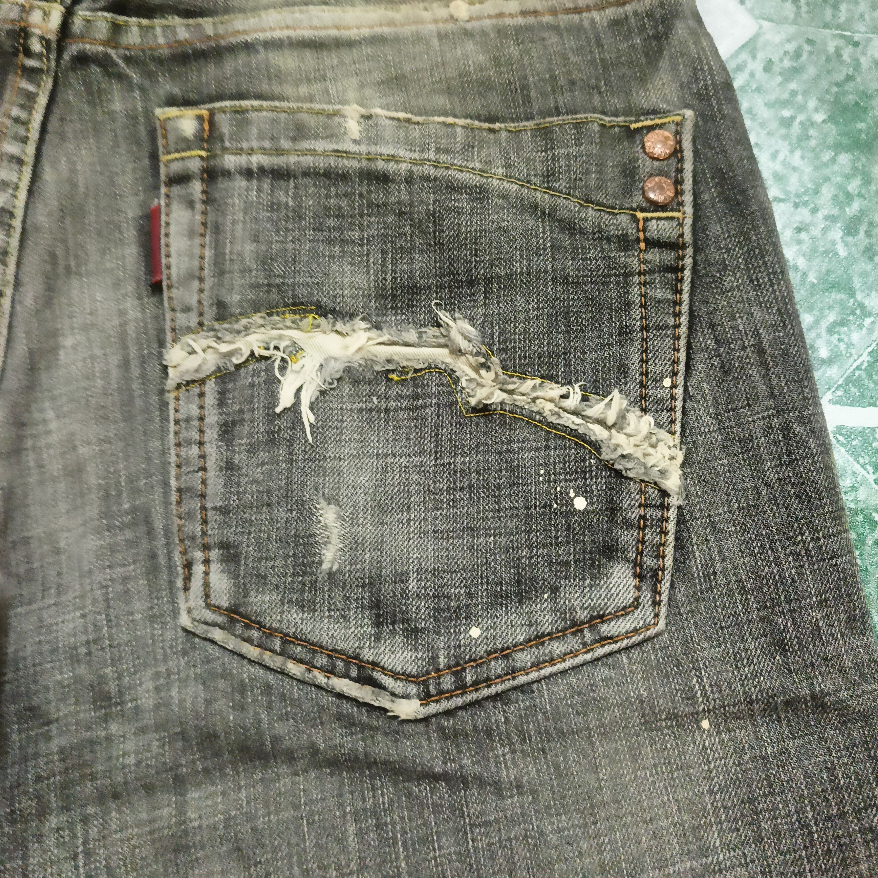 Le Grande Bleu (L.G.B.) Japan Ripped Rivet&Blue Painted distressed Studded Jeans LGB Size US 30 / EU 46 - 5 Thumbnail
