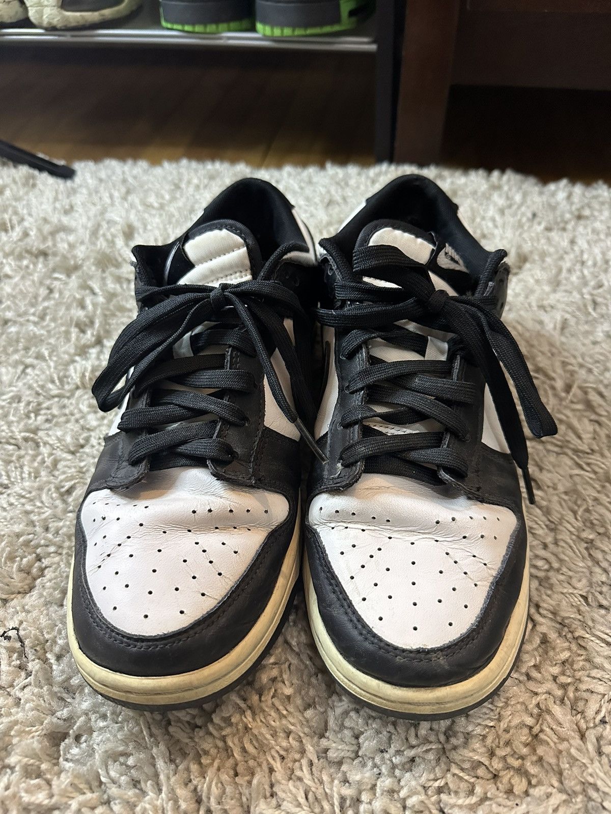 Nike Nike Dunk Low Panda Size 9.5 Size US 9.5 / EU 42-43 - 3 Thumbnail