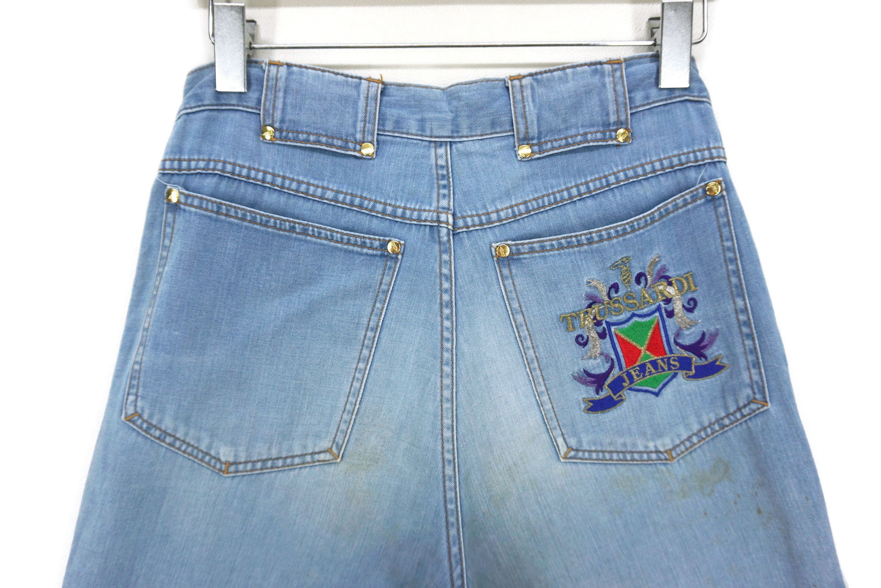 Trussardi Vintage Trussardi Jeans W29xL33 High Waisted Dirty Denim Size US 29 - 8 Thumbnail