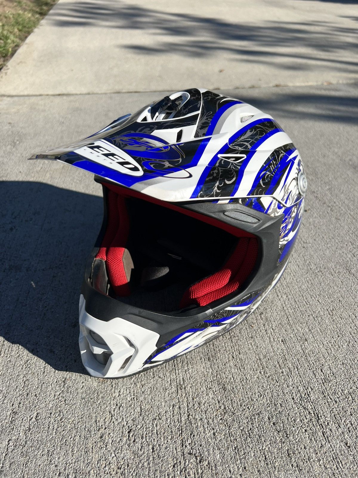 Vintage Y2K 2000’s VTG Vintage XSpeed Helmets Motorcycle Goth Helmet Size ONE SIZE - 2 Thumbnail
