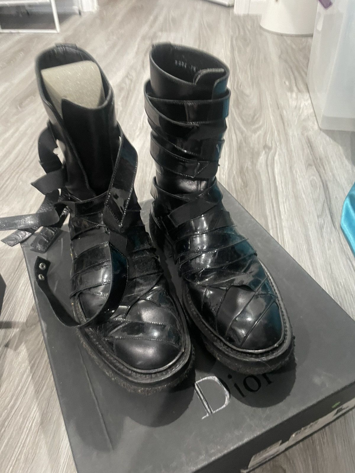 Dior × Kris Van Assche DIOR HOMME F/W08 'LUMIRE DU NORD' STRAP