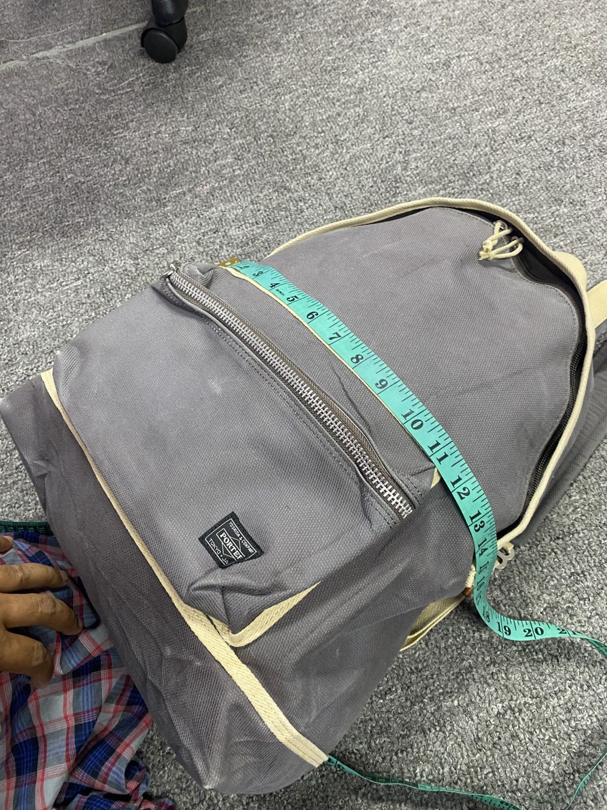 Porter PORTER Yoshida & Co Tokyo Japan Grey Canvas Casual Daypack Size ONE SIZE - 8 Thumbnail