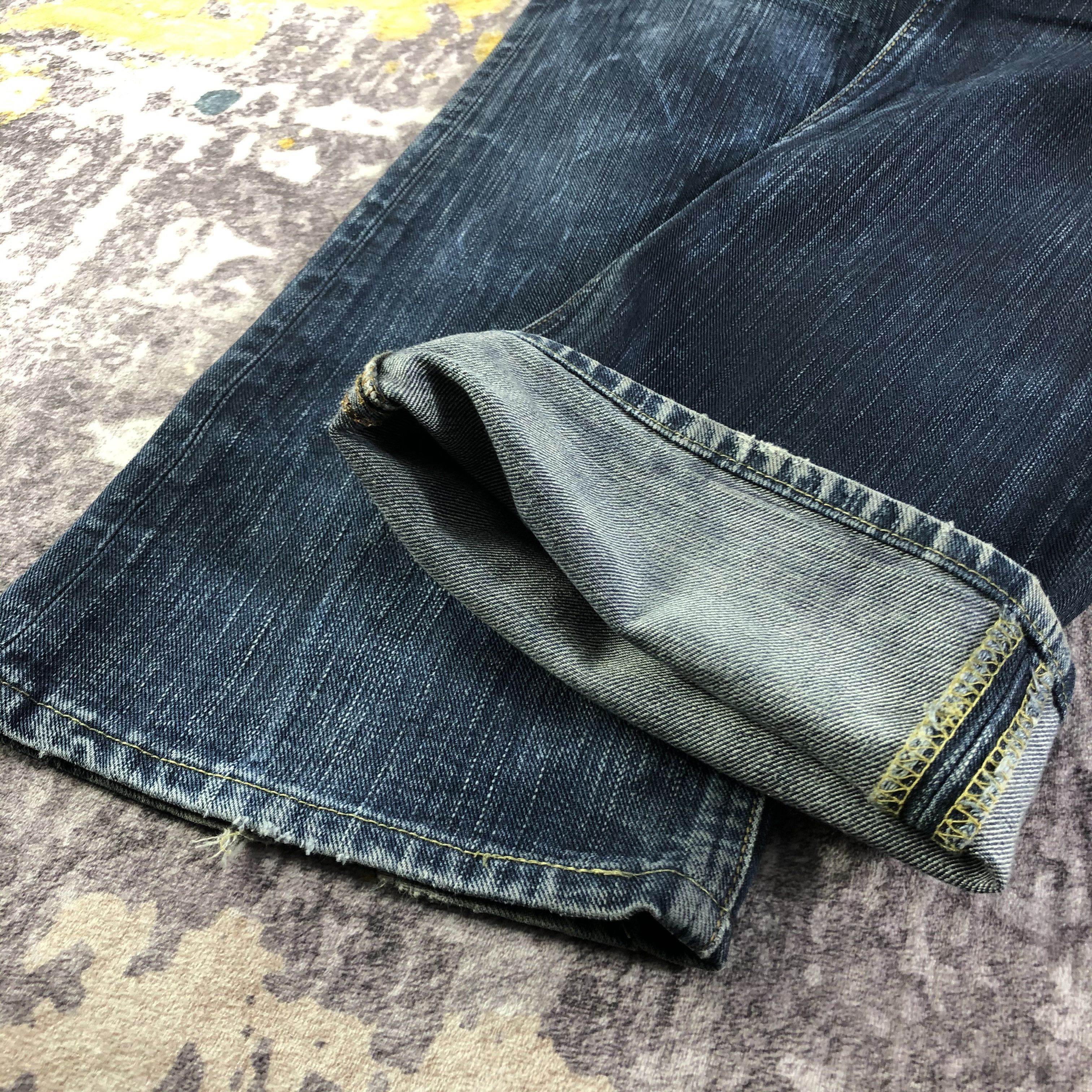 Lee × Vintage Vintage Blue Wash Lee Jeans-JM3247 Size US 33 - 8 Thumbnail