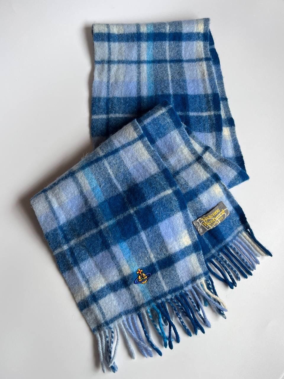 Vivienne Muffler | Grailed
