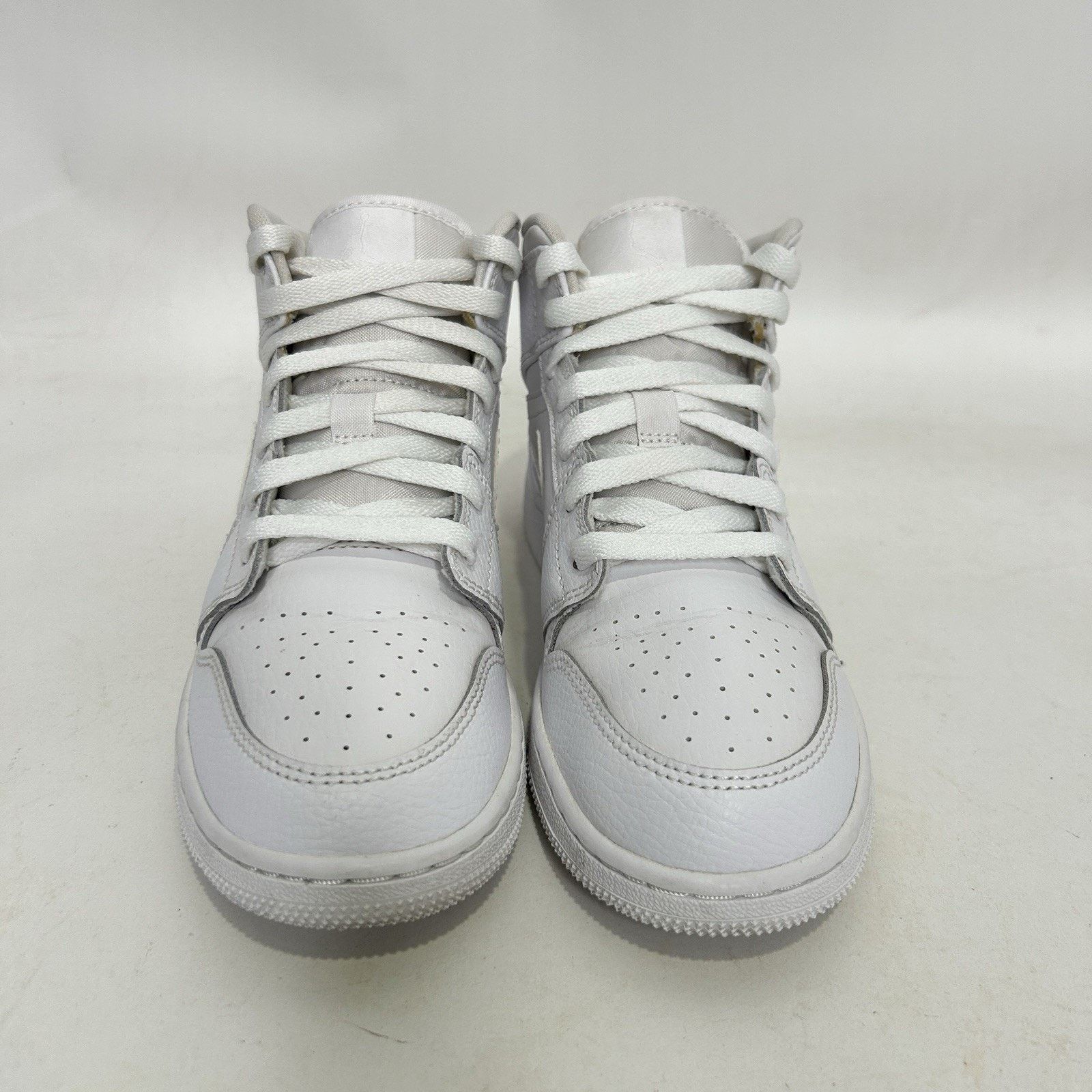 Jordan Brand Nike Air Jordan 1 Mid GS “Triple White” Size US 6.5 / IT 36.5 - 2 Thumbnail