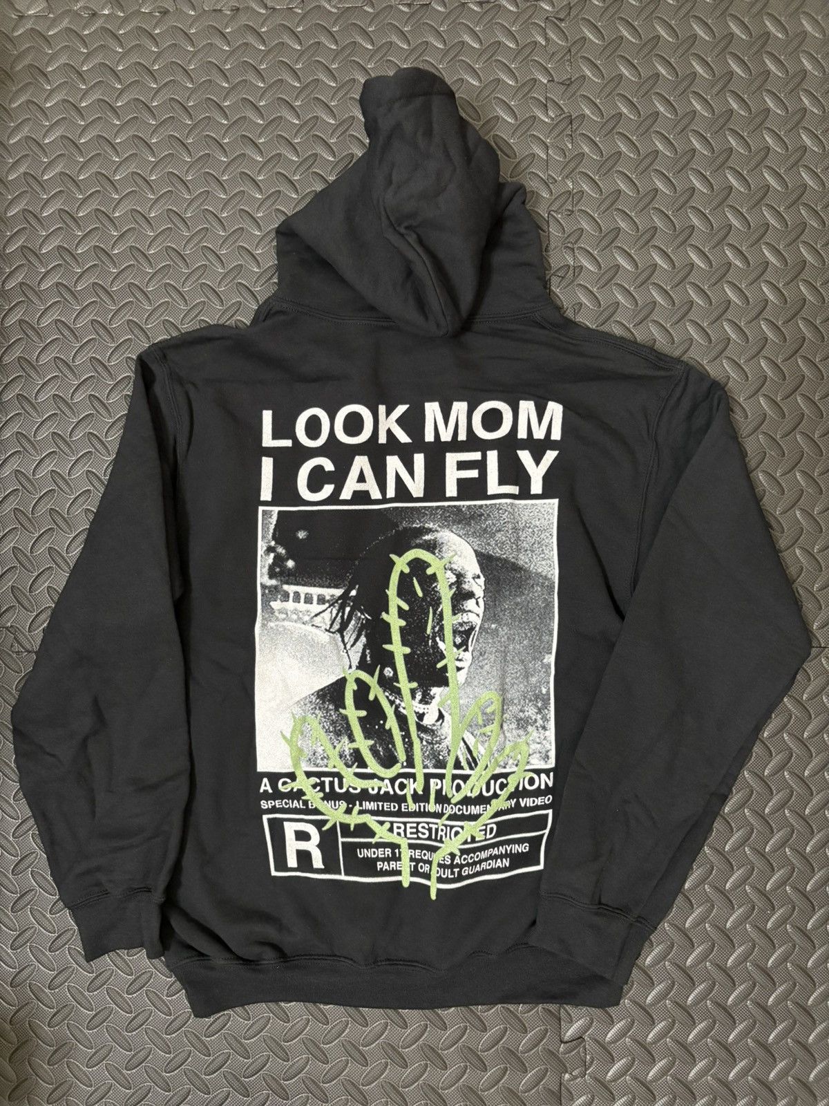 Look Mom I can fly Custom Hoodie Green Cactus Tattoo