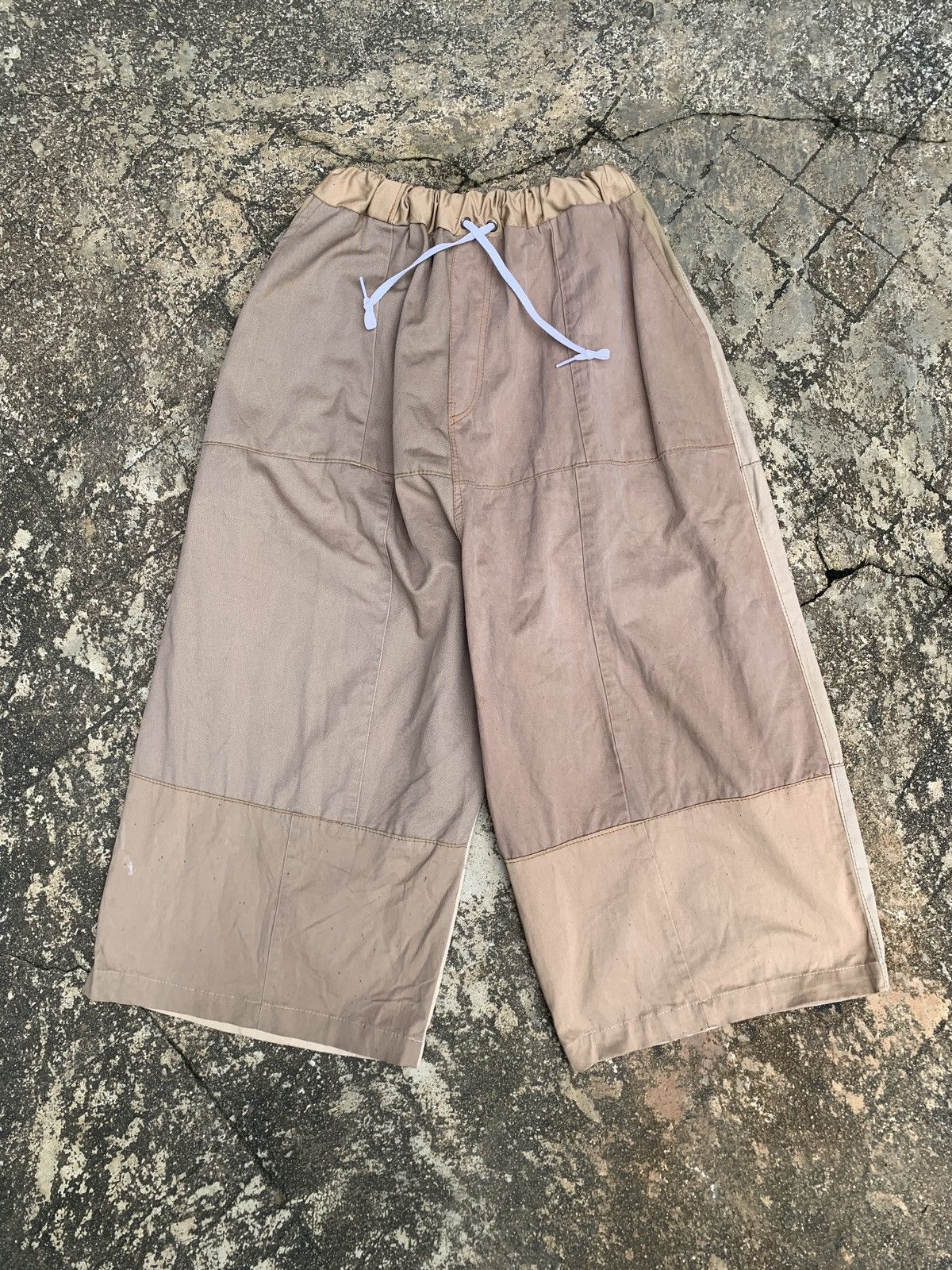 Japanese Brand Unbranded Cut and Sew Canvas Tan Colour Wide Leg Pants Size US 34 / EU 50 - 1 Thumbnail