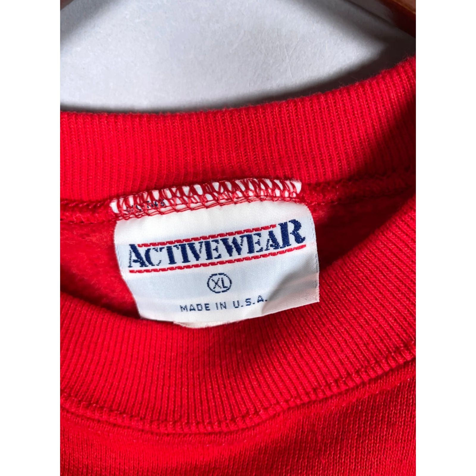 Vintage VTG 90s Sweatshirt Crewneck Adult M Red Raglan Sleeves 50/50 Cotton Polyester USA Vintage Mens Size US M / EU 48-50 / 2 - 4 Thumbnail