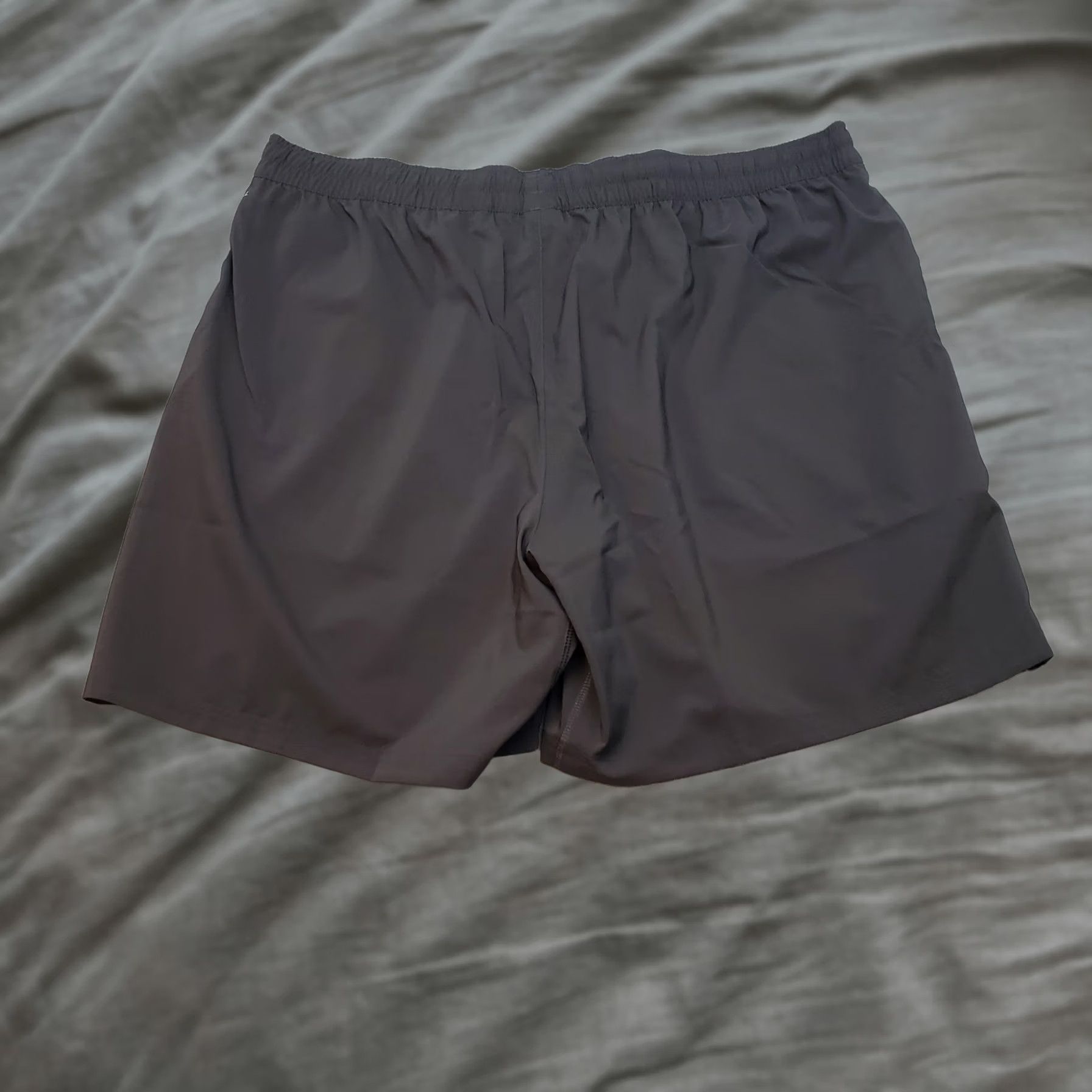 Puma PUMA Running Shorts Mens XXL Black Comfort Moisture Wicking Elastic Waist athletic shorts Size US 39 - 1 Thumbnail