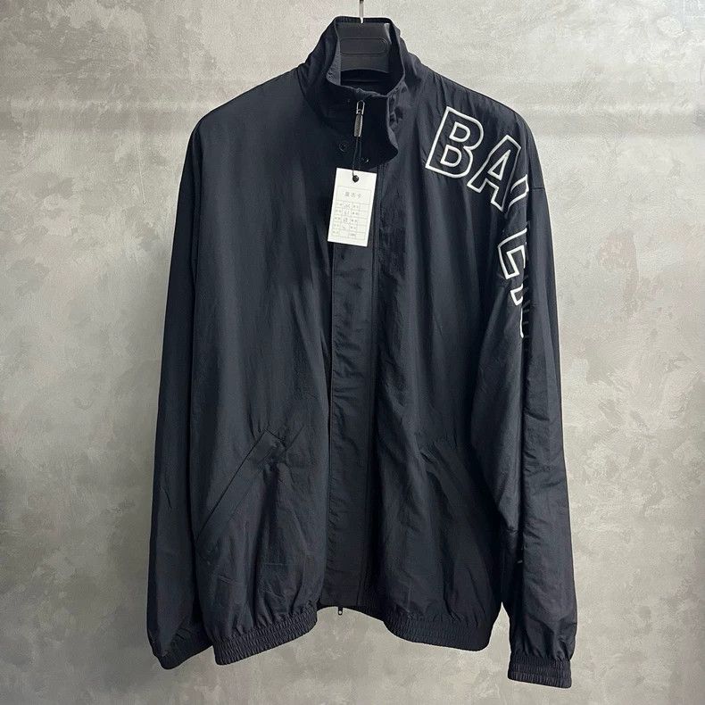 Balenciaga Balenciaga Black Letter Print Zip Jacket-dmc Size US XXS / EU 40 - 1 Thumbnail