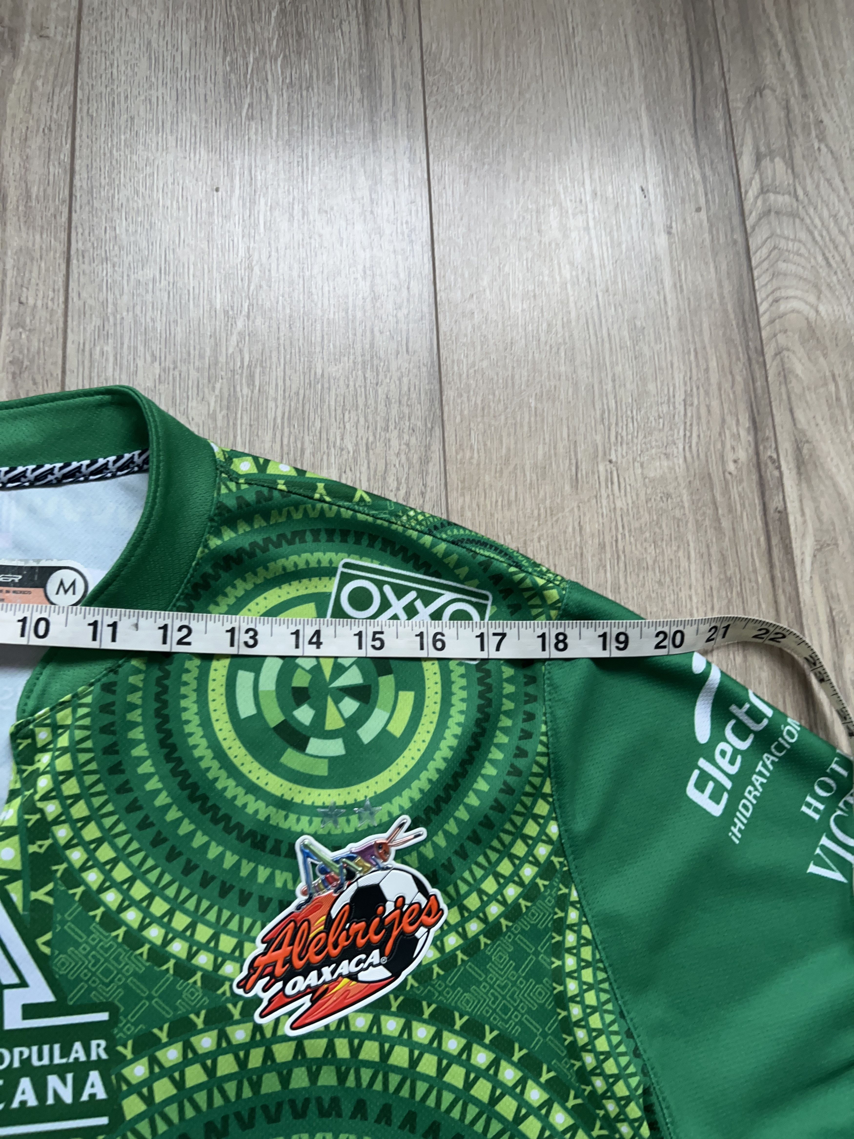 Other Silver Sport Alebrijes De Oaxaca Green Football Shirt Size M Size US M / EU 48-50 / 2 - 5 Thumbnail