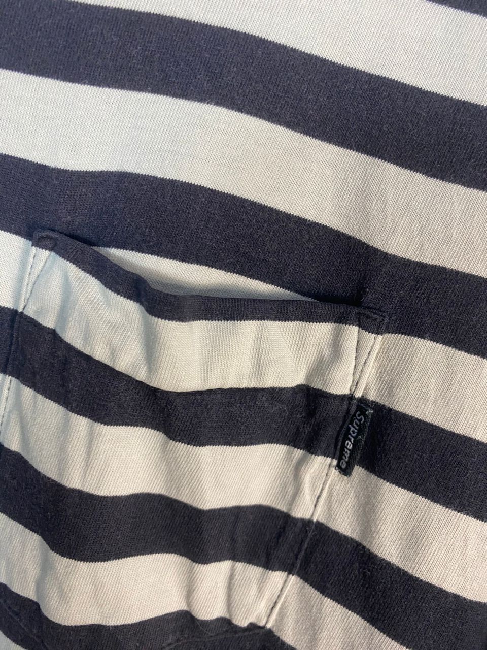 Supreme Supreme stripe single pocket tshirt Size US L / EU 52-54 / 3 - 4 Thumbnail