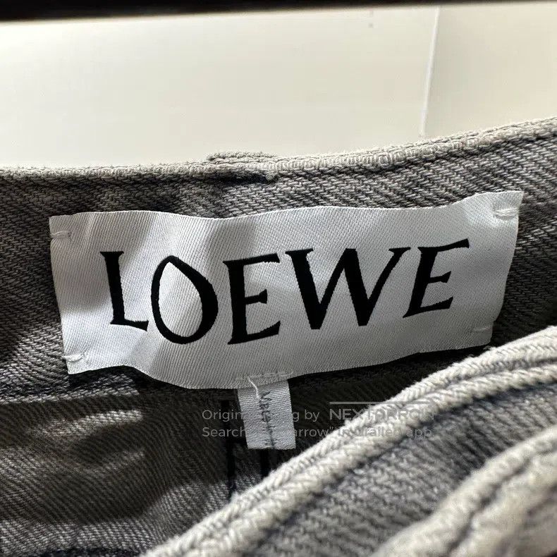 Loewe Loewe Slogan leather patch washed denim pants Size 42" / US 20 - 3 Thumbnail