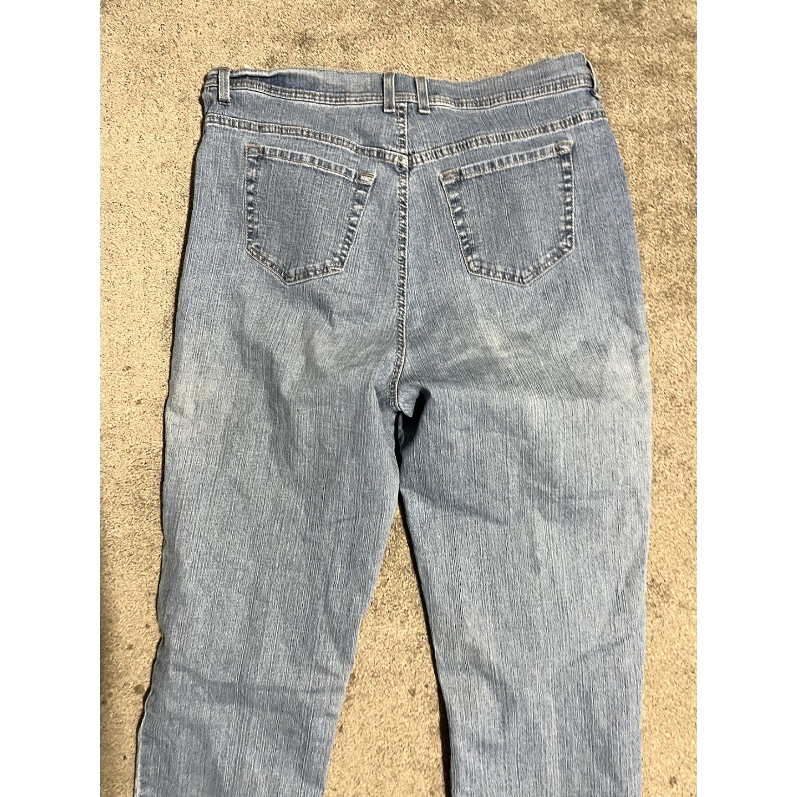 Gloria Vanderbilt Gloria Vanderbilt Jeans Womens 14 Short Amanda Straight Denim Medium Wash Solid Jeans Size 36" / US 14 / IT 50 - 4 Thumbnail