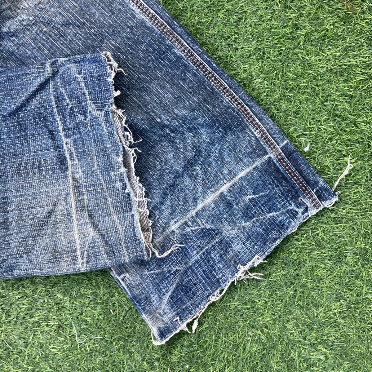 Marithe + Francois Girbaud DISTRESSED MARITHE FRANCOIS GIRBAUD JEANS Size US 35 - 8 Thumbnail