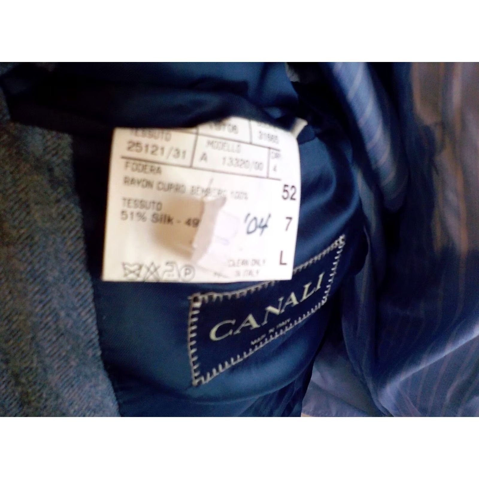 Canali VINTAGE Canali Blazer Blue Herringbone 3 Button Ventless Wool/Silk EUR 52L US 42L Mens Blazer Size 42R - 7 Thumbnail