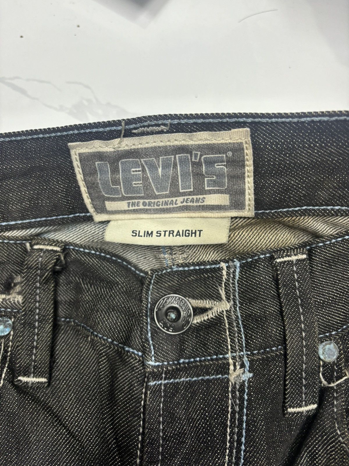 Levi's LEVIS VINTAGE CLASSIC BLACK DISTRESSED DENIM JEANS Size US 30 / EU 46 - 9 Thumbnail