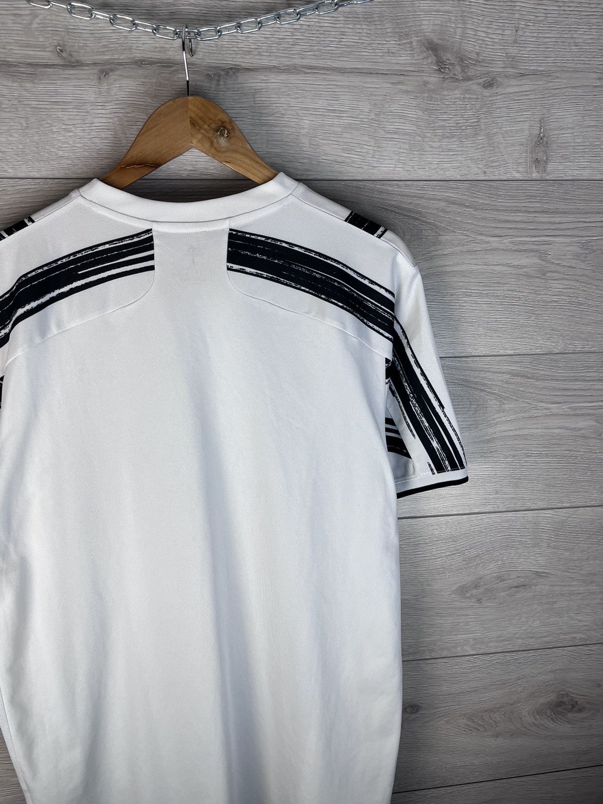 Adidas SOCCER JERSEY Juventus ADIDAS 20/21s SIZE XL JEEP Size US XL / EU 56 / 4 - 12 Thumbnail