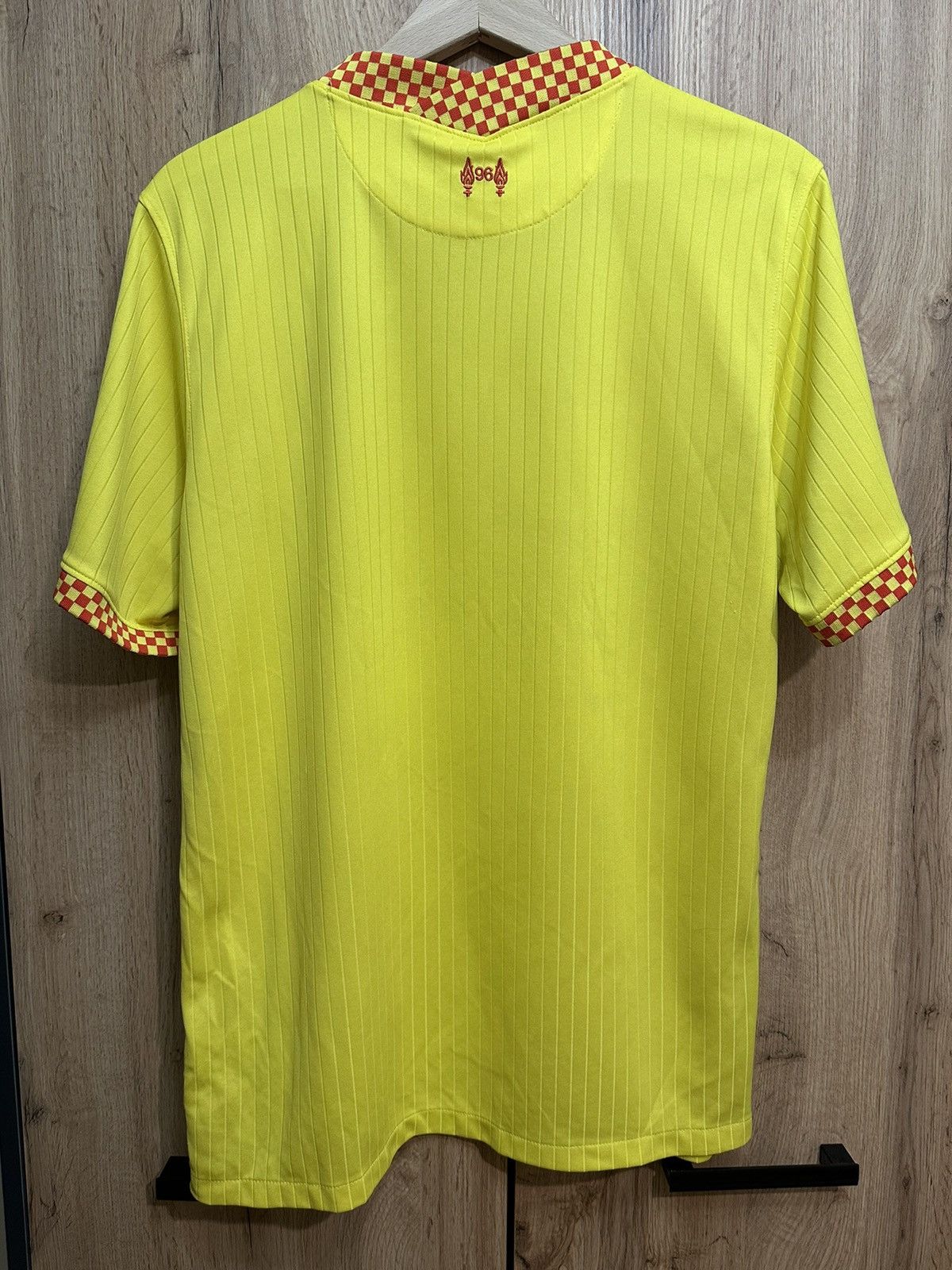 Nike Nike Liverpool 2021/2022 Third 3rd soccer Jersey Football Size US L / EU 52-54 / 3 - 6 Thumbnail