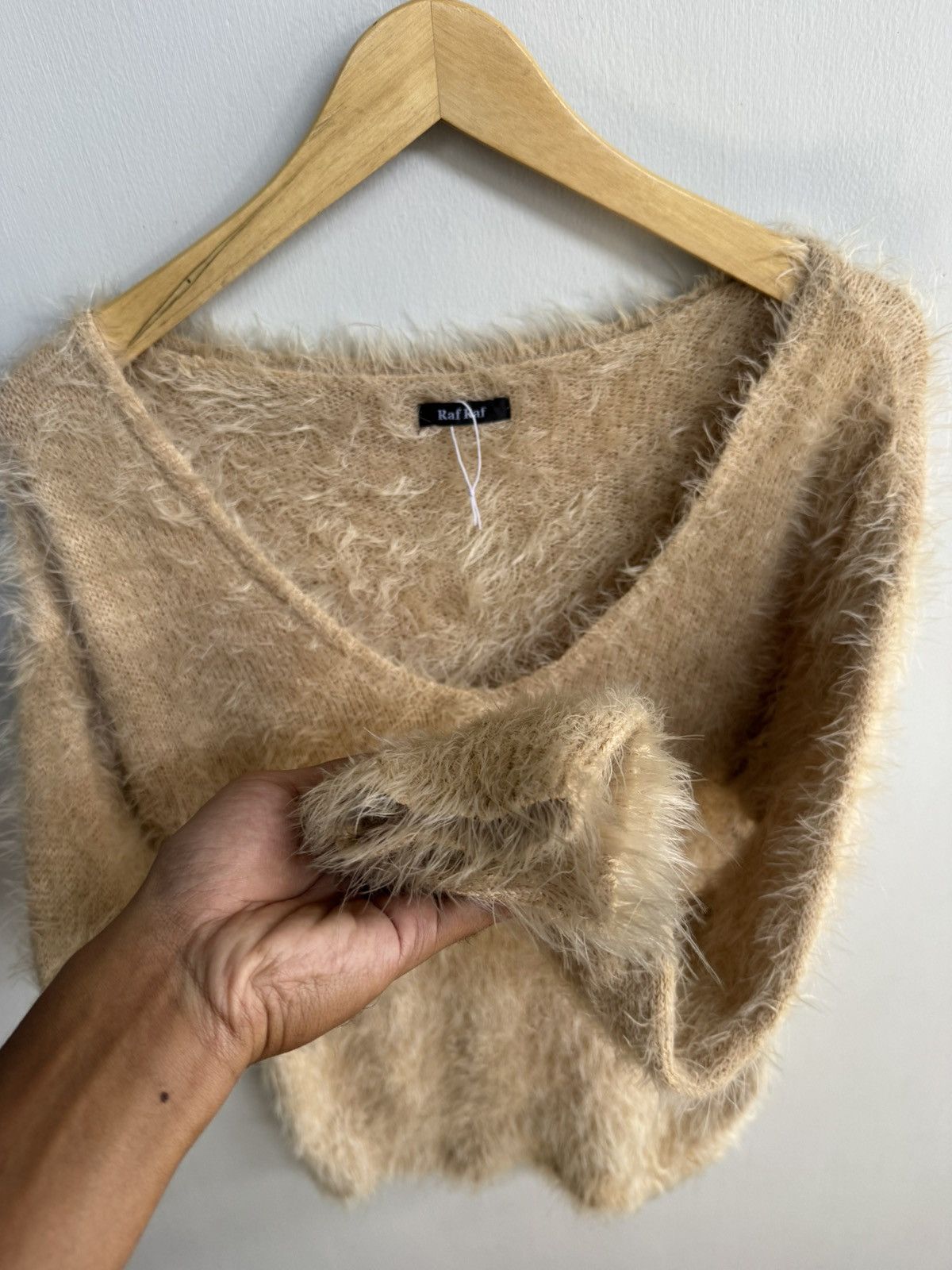 Japanese Brand FUZZY V NECK BY RAF RAF LONGSLEEVE SWEATER Size M / US 6-8 / IT 42-44 - 3 Thumbnail